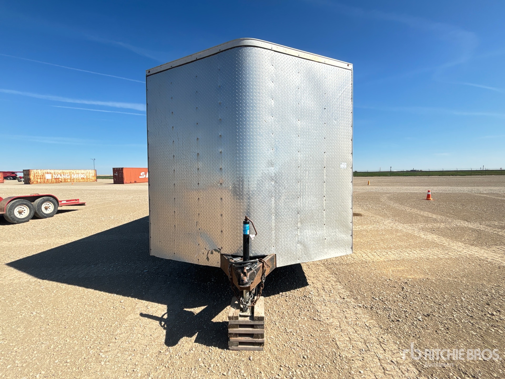 2016 Wells Cargo 24 FT T/A CAR HAULER