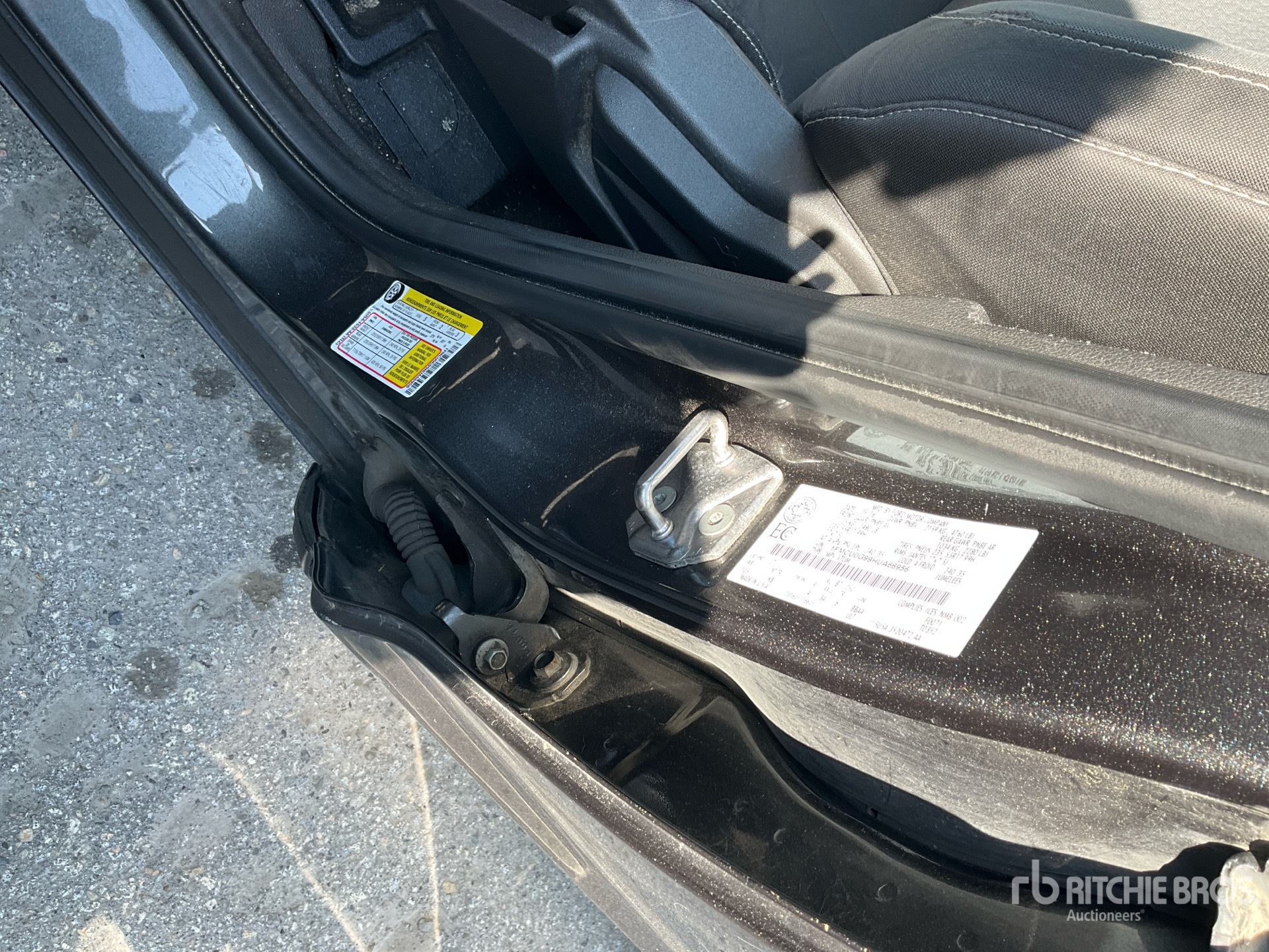 2017 Ford ESCAPE