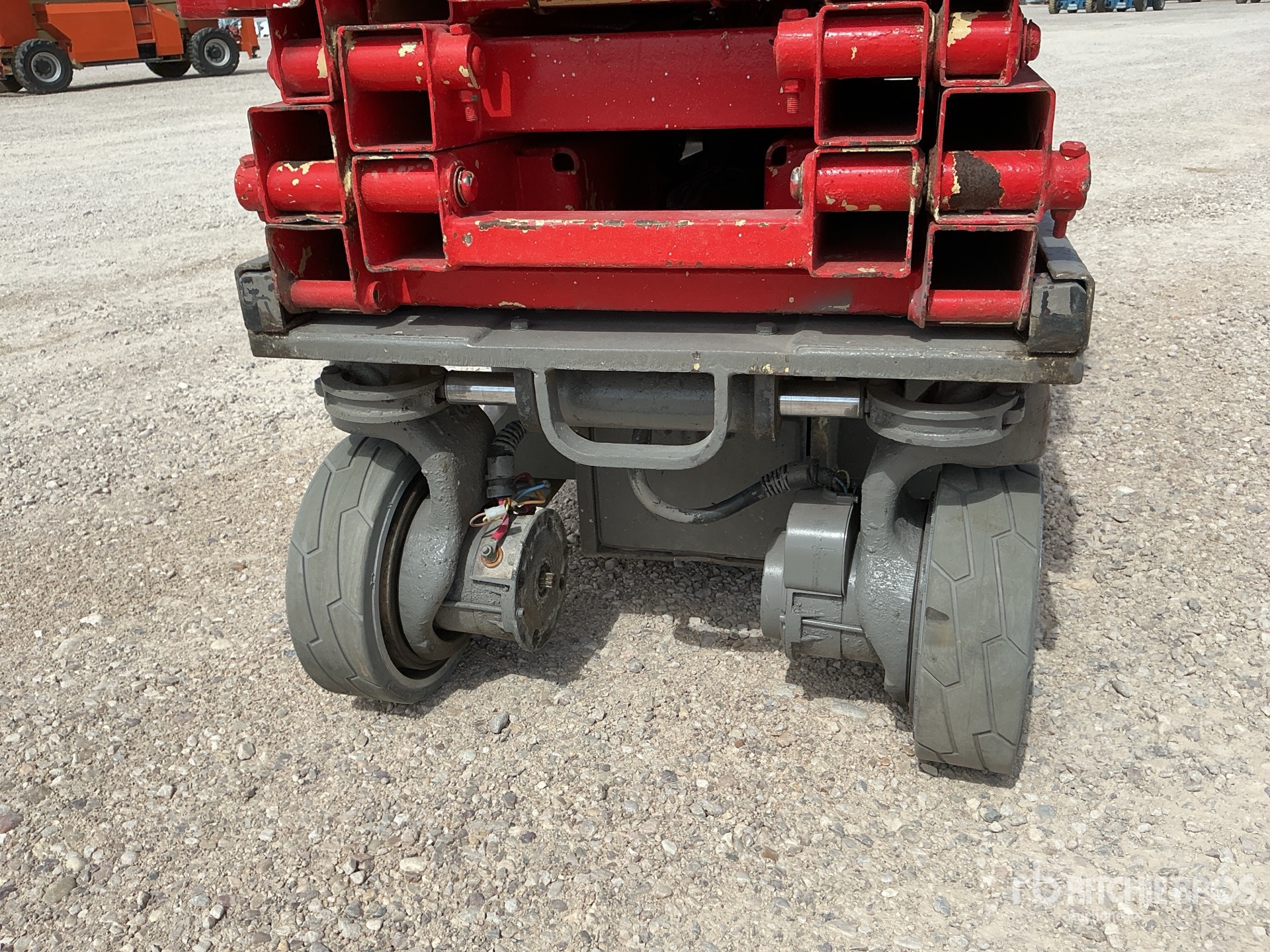 2007 JLG 1930ES