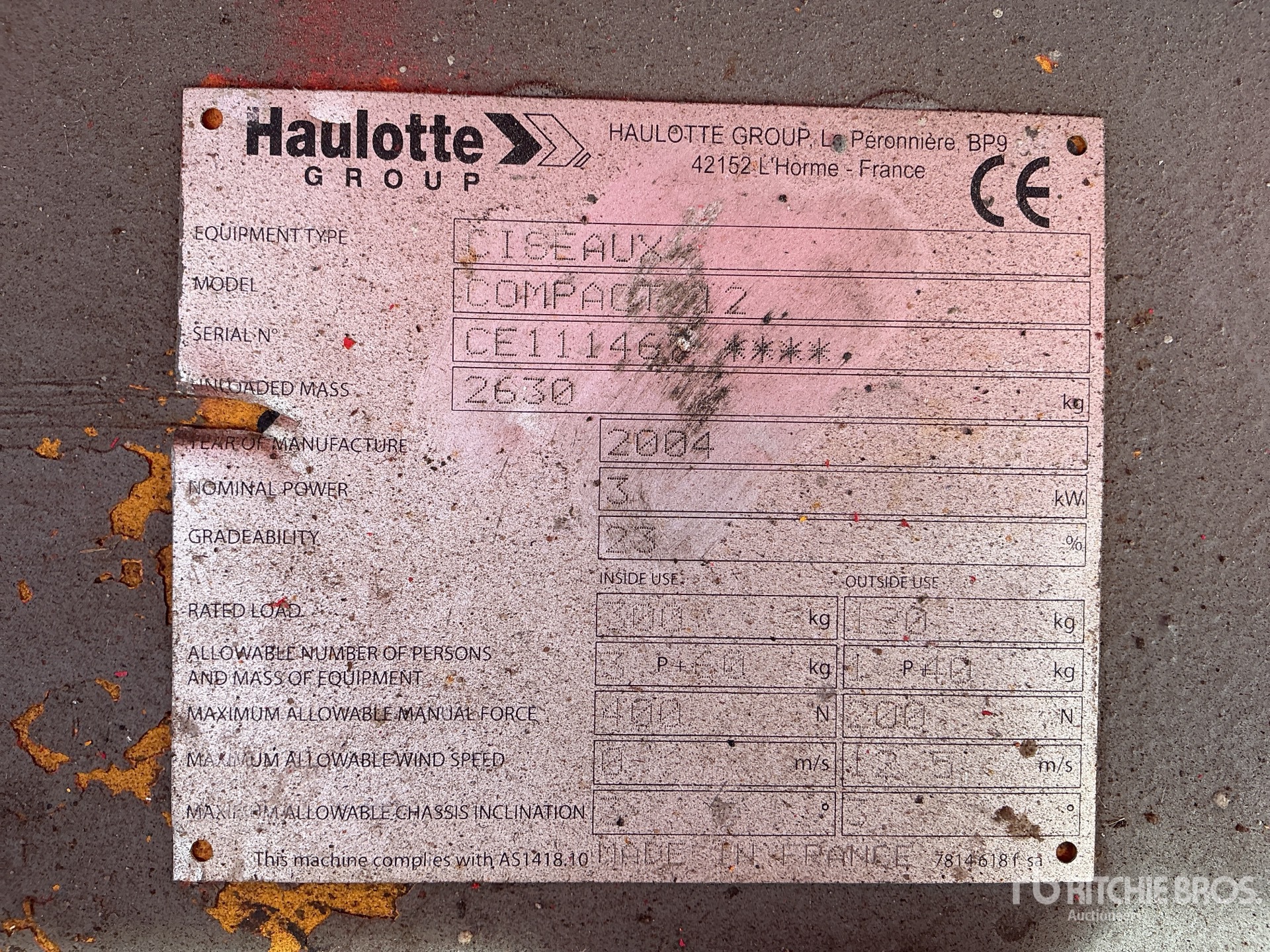 2004 Haulotte COMPACT12