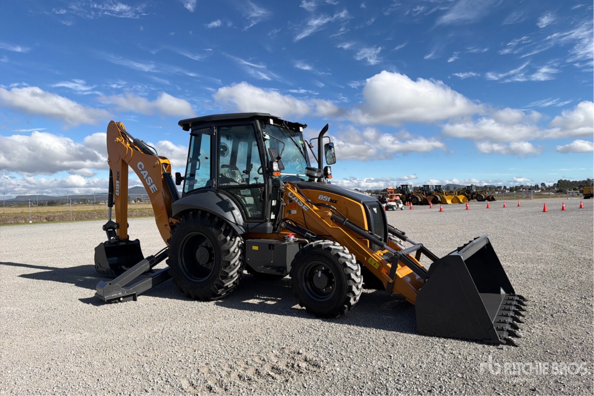 2026 Case 851NX
