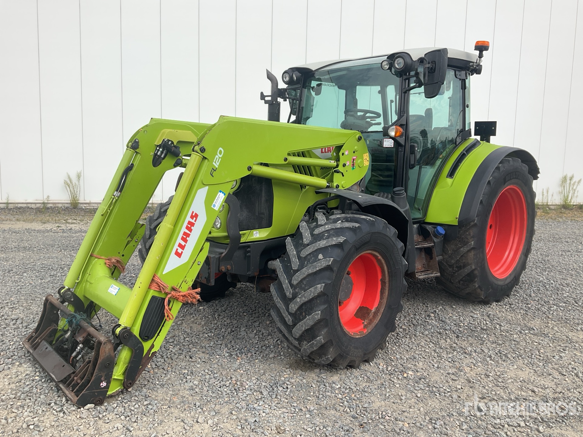 General Appearance with Picture, Left Front Corner