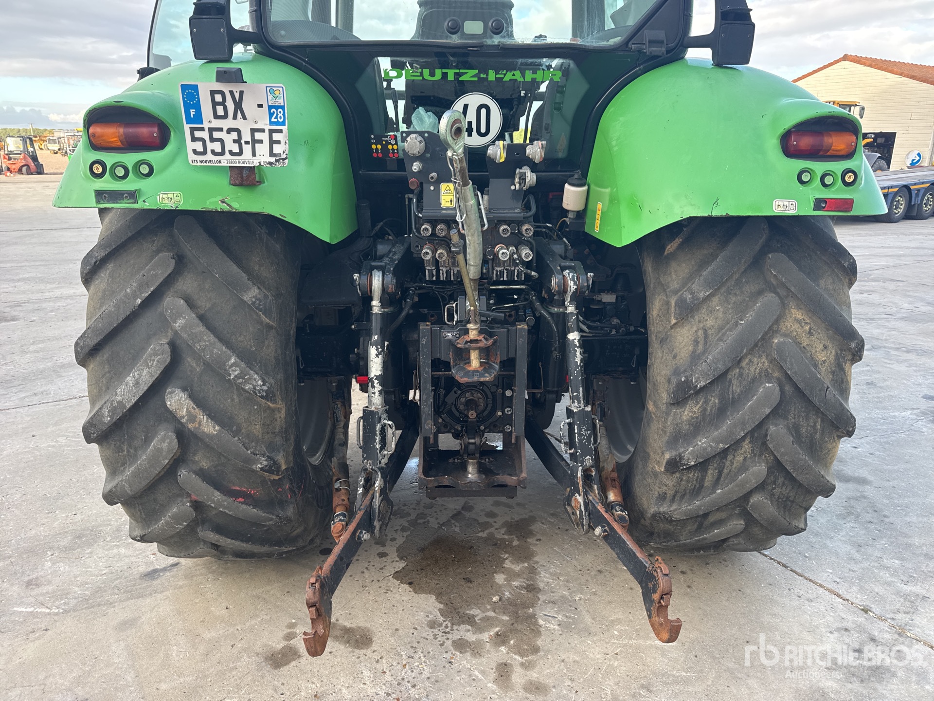 2011 Deutz-Fahr AGROTRON M625