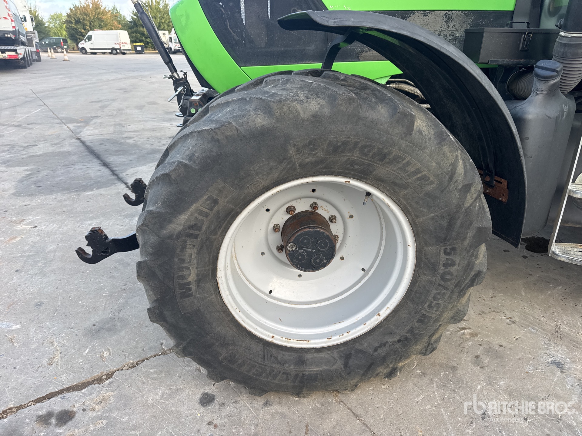 2011 Deutz-Fahr AGROTRON M625