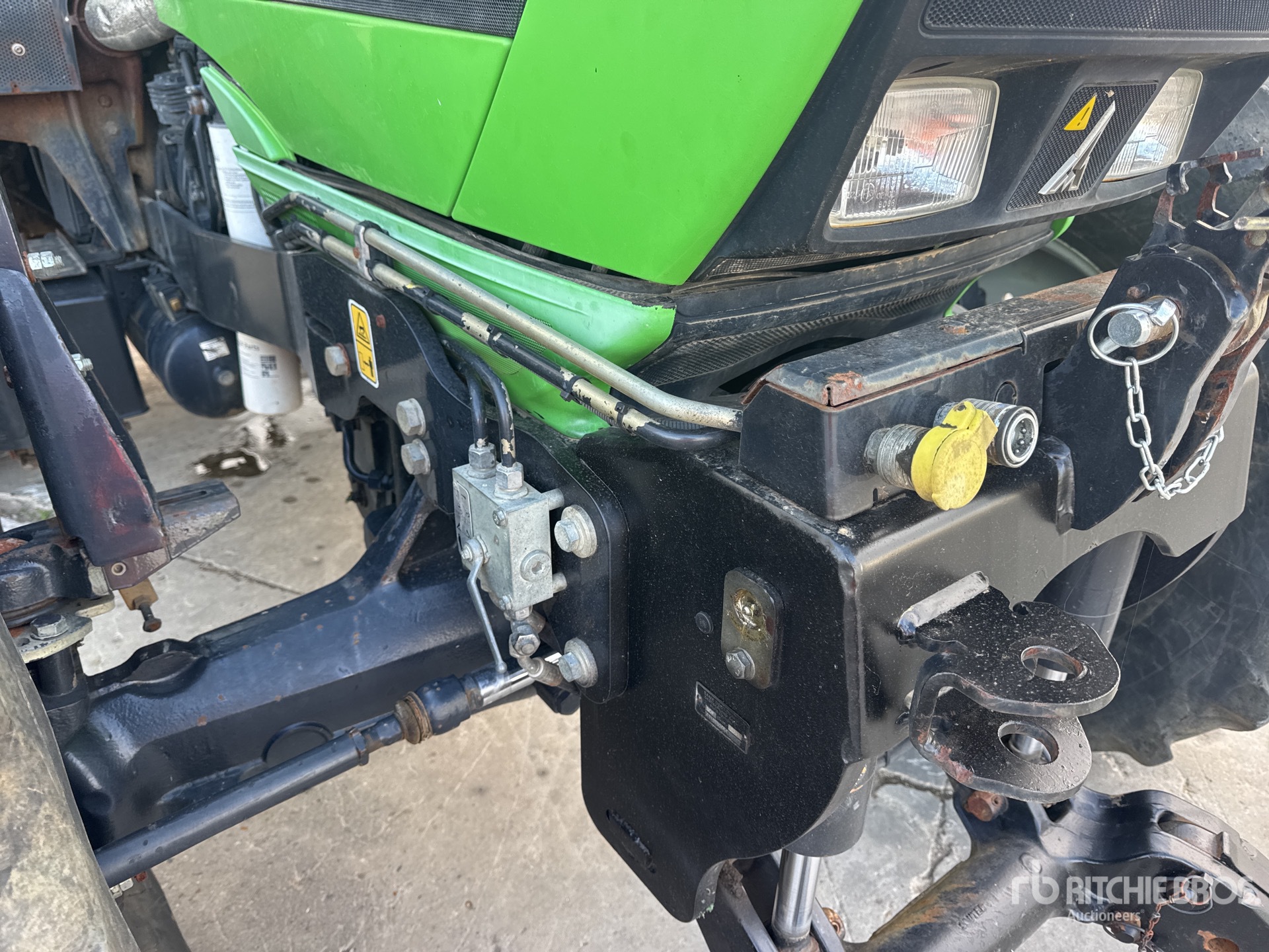 2011 Deutz-Fahr AGROTRON M625
