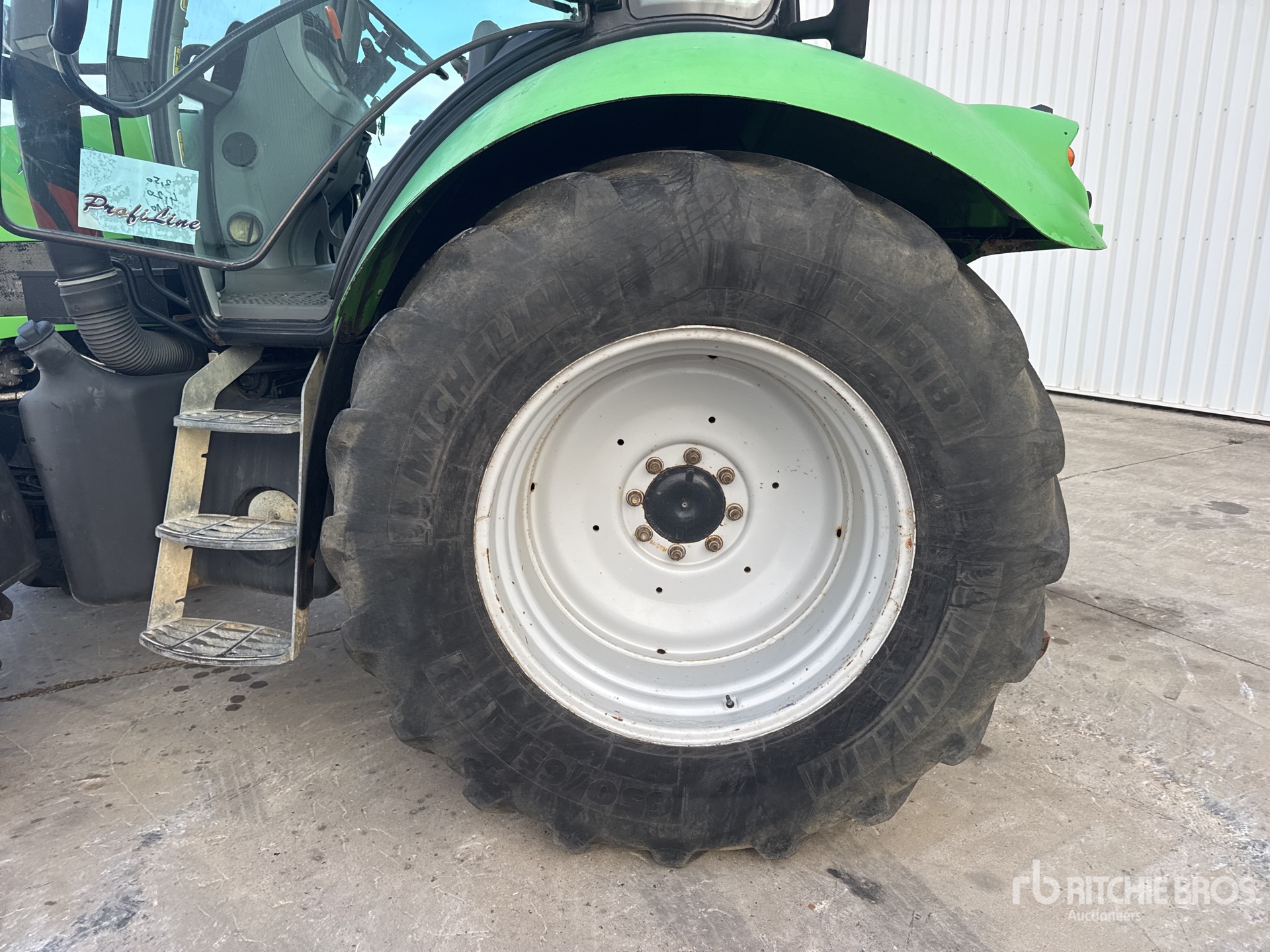 2011 Deutz-Fahr AGROTRON M625