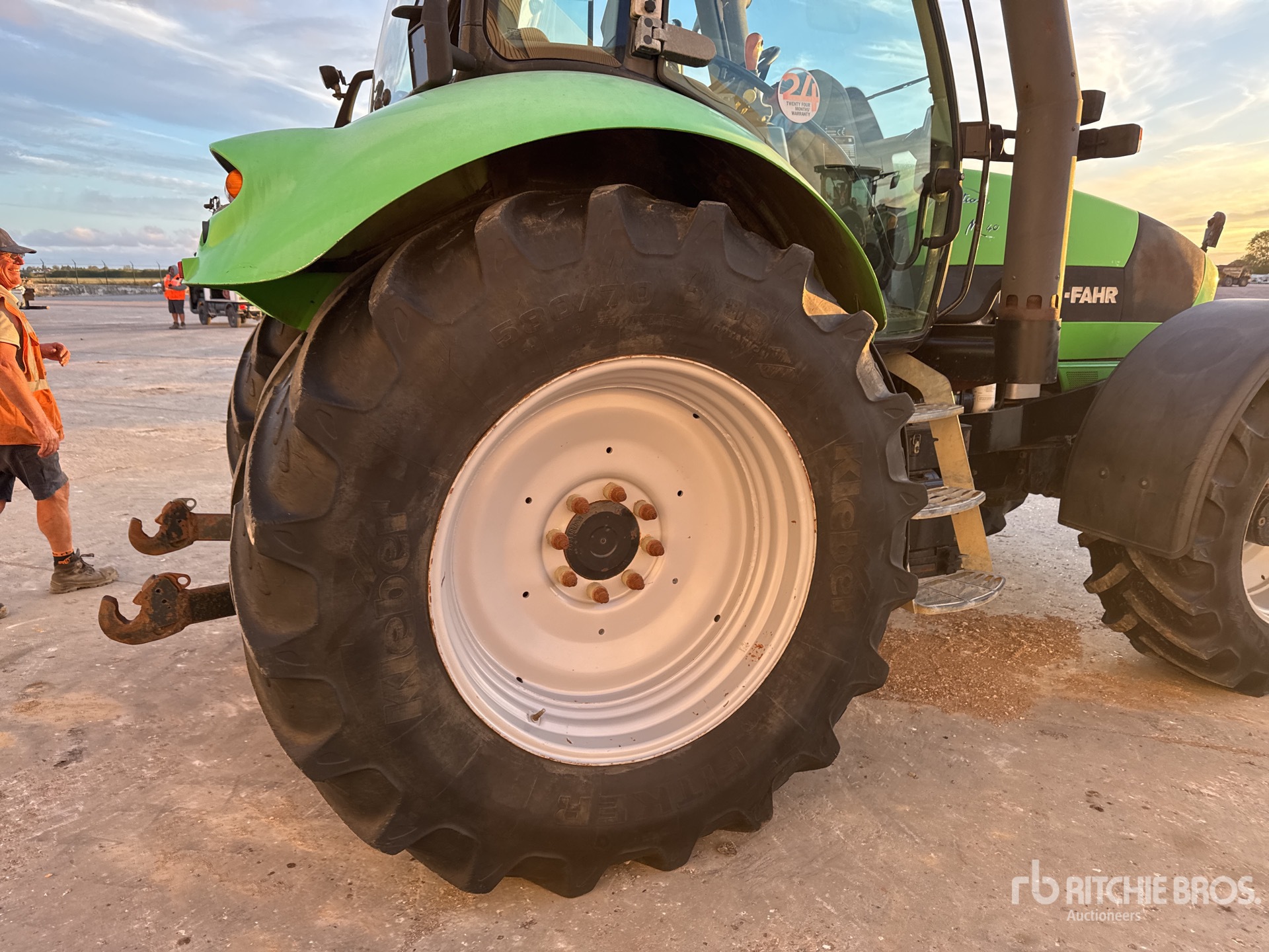 2012 Deutz-Fahr AGOTRON M640