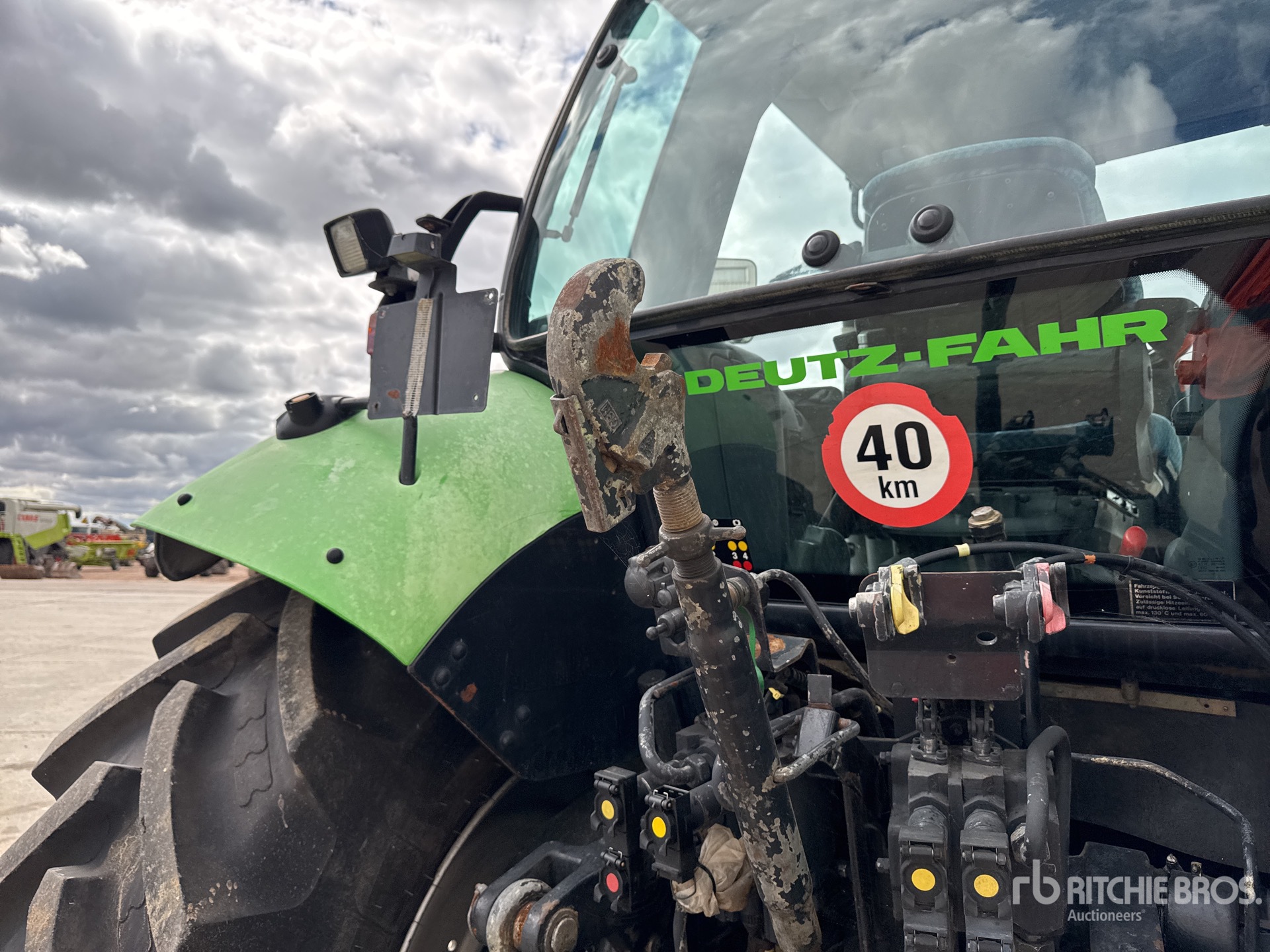 2002 Deutz-Fahr AGROTRON 150 MK3