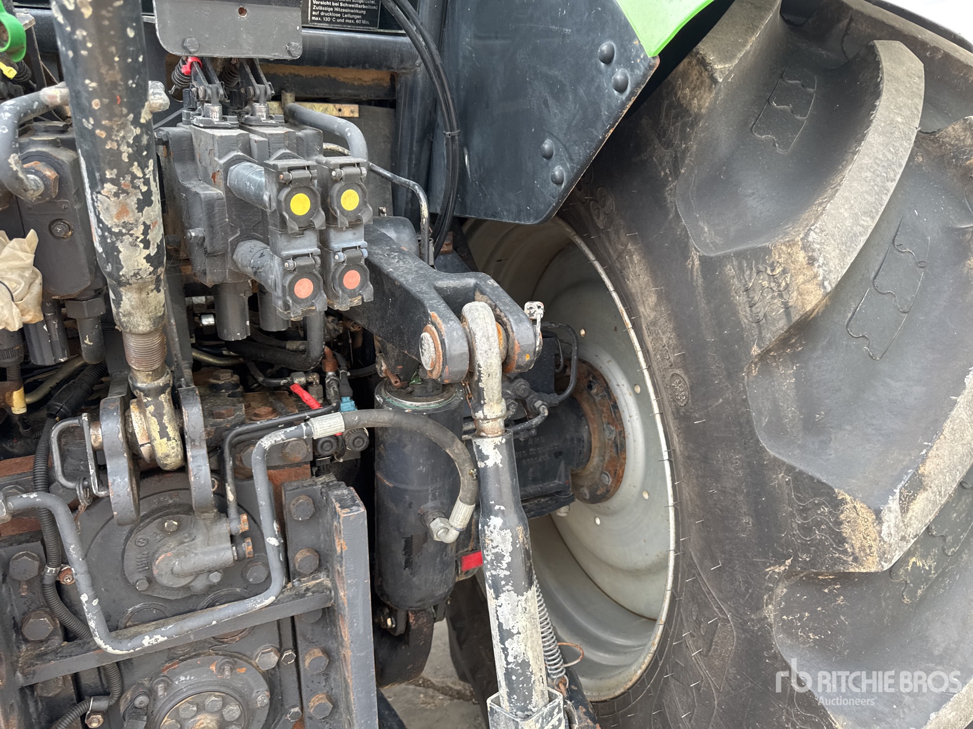 2002 Deutz-Fahr AGROTRON 150 MK3