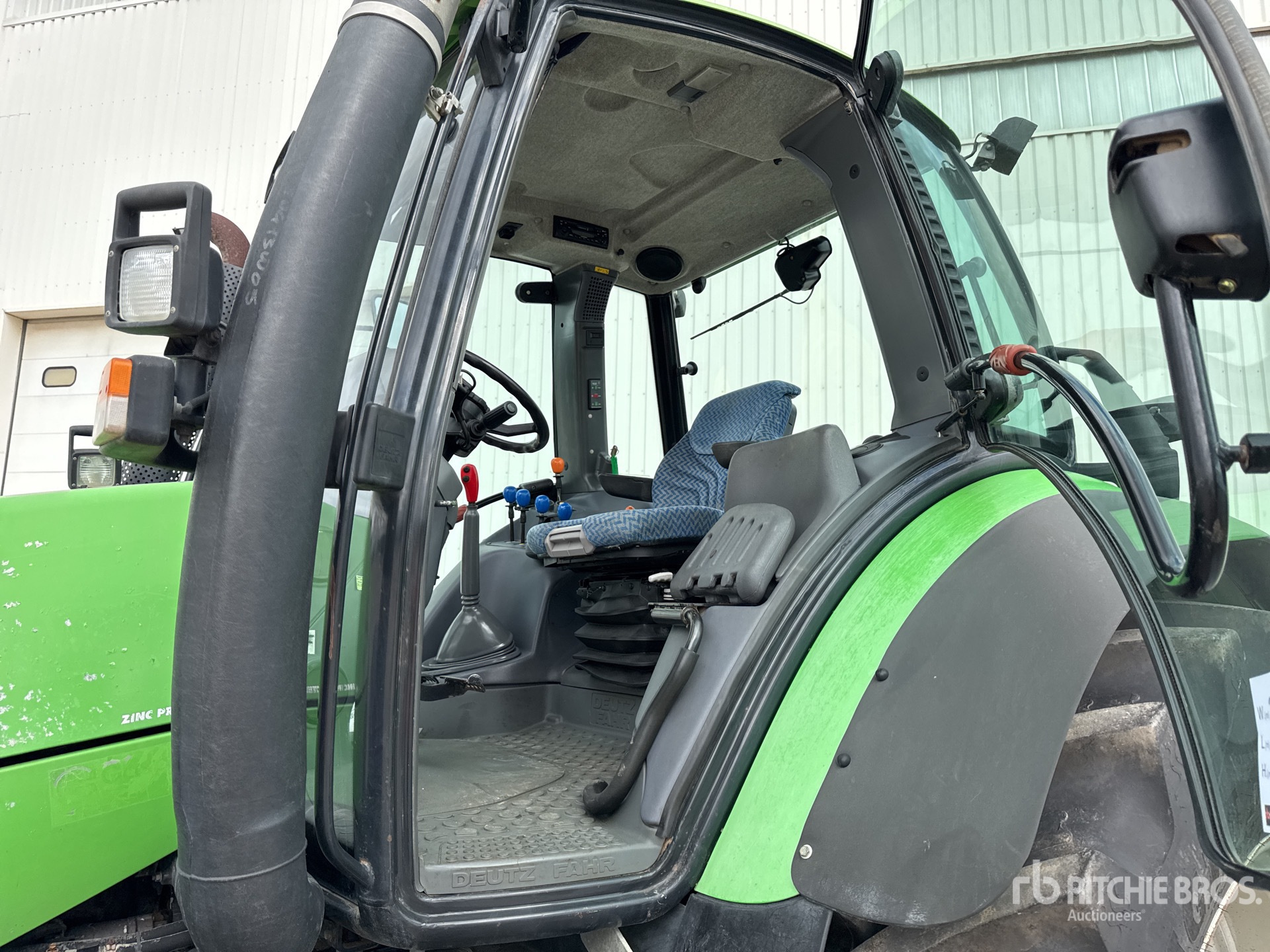 2002 Deutz-Fahr AGROTRON 150 MK3