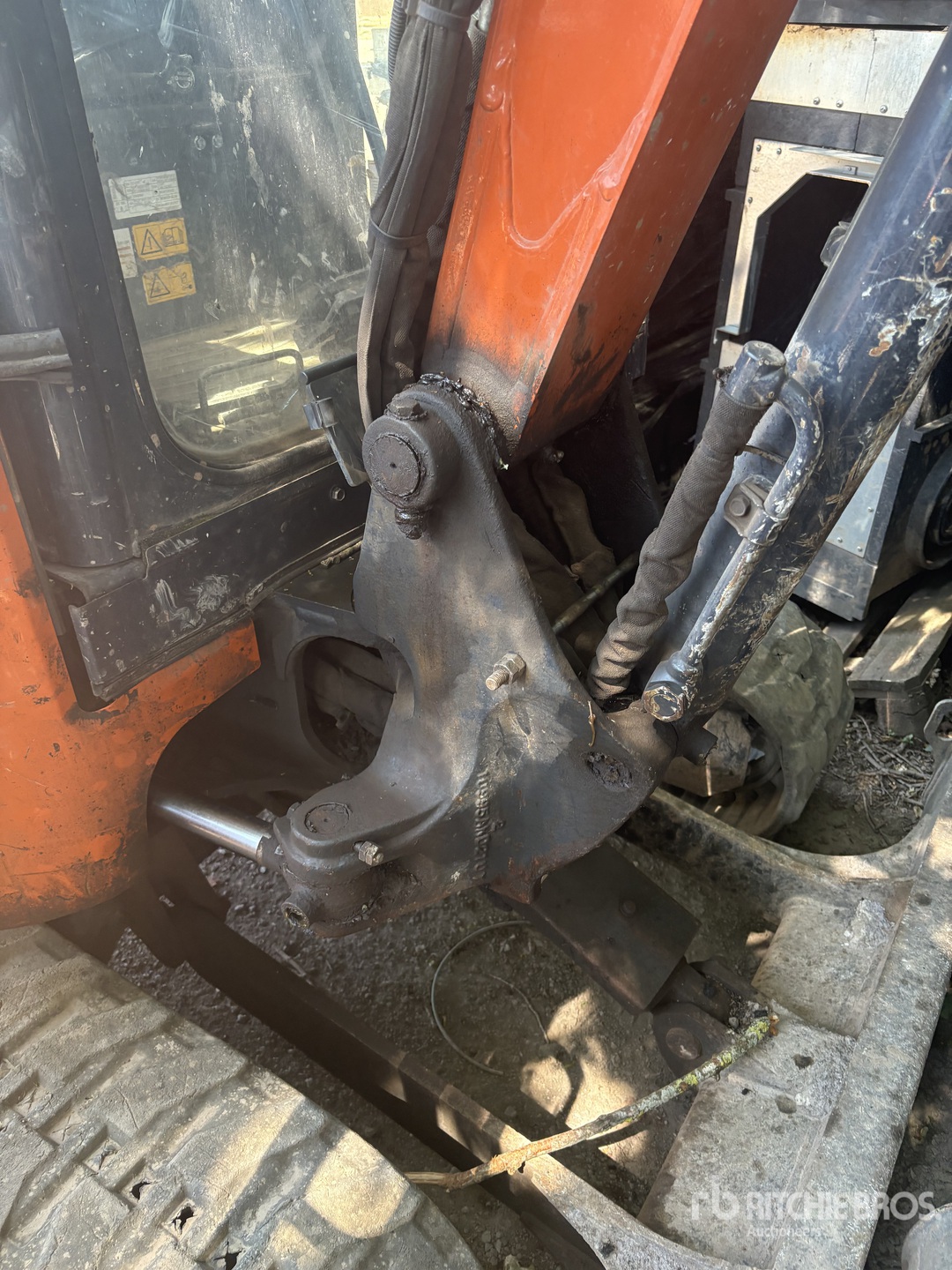 2022 Hitachi ZX26U-6