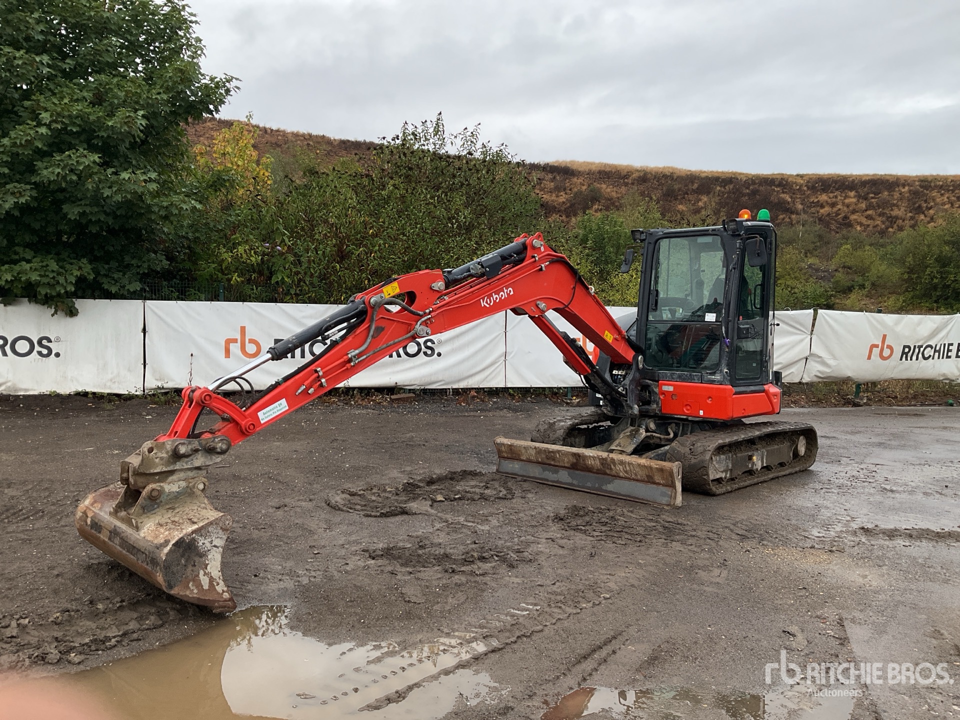 2022 Kubota U56-5
