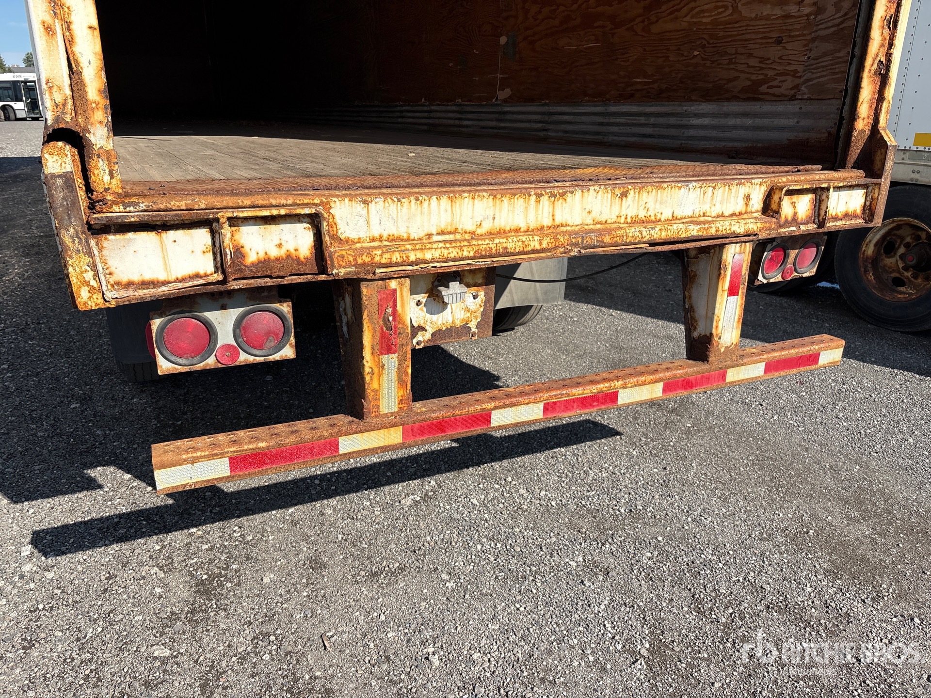 1999 Great Dane 53 FT X 102 IN T/A