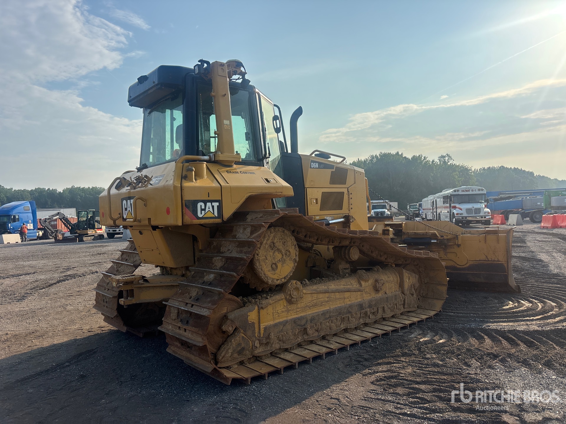 2017 Caterpillar D6N LGP