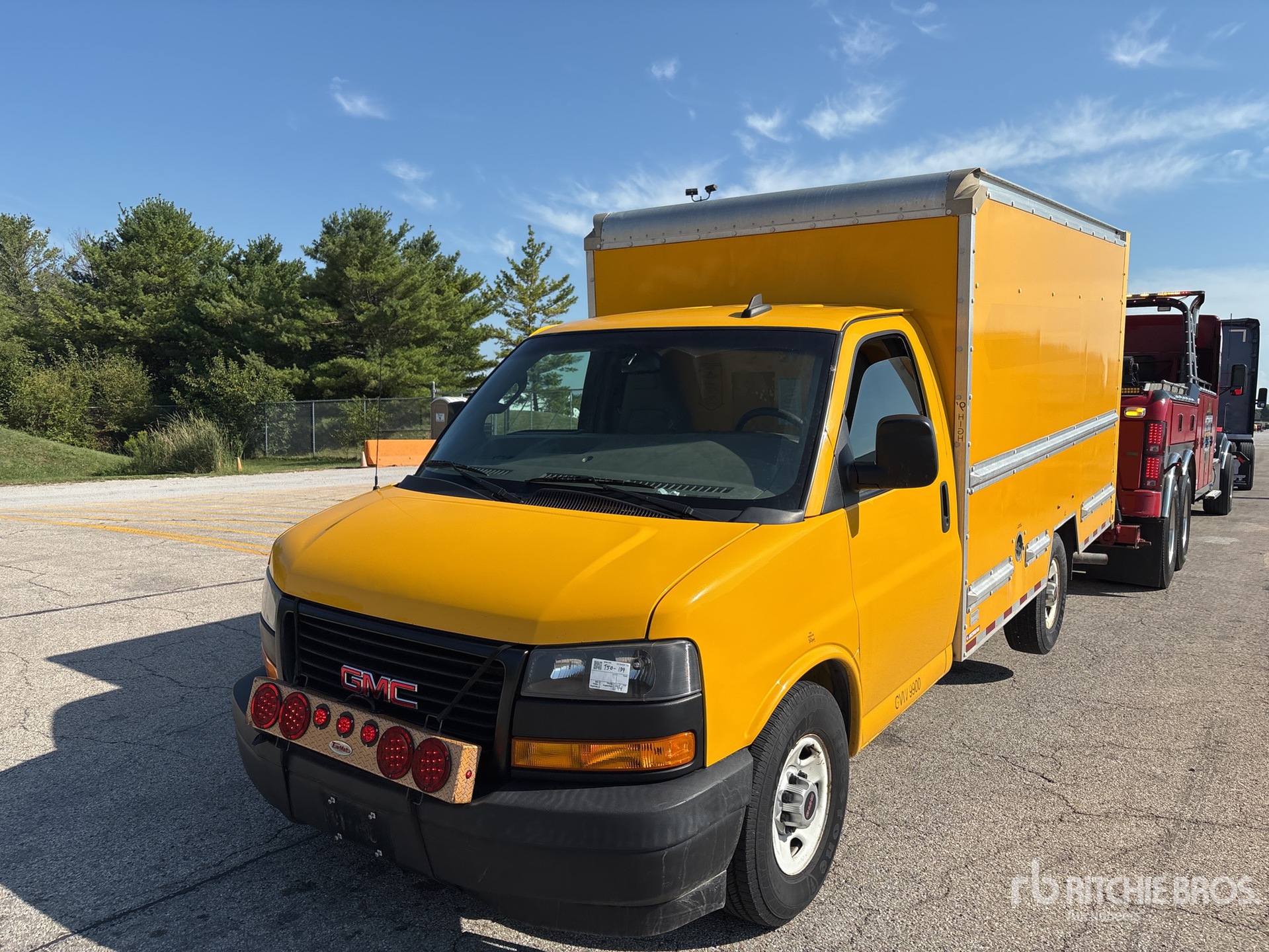 2018 GMC SAVANA G3500