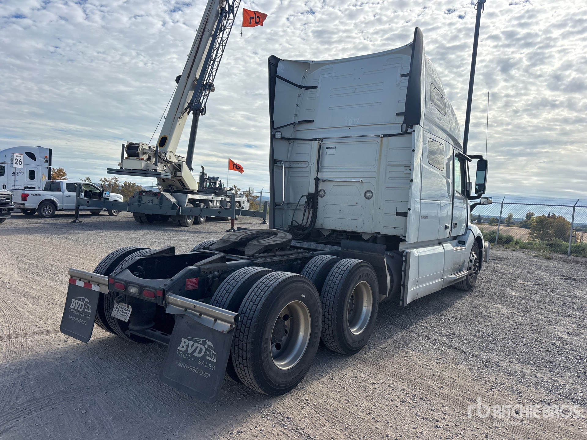 2023 Volvo VNL