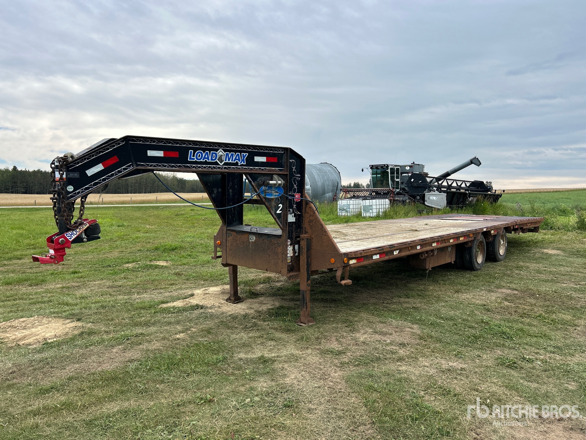 Photo of 2016 Load Trail 30 ft T/A Gooseneck