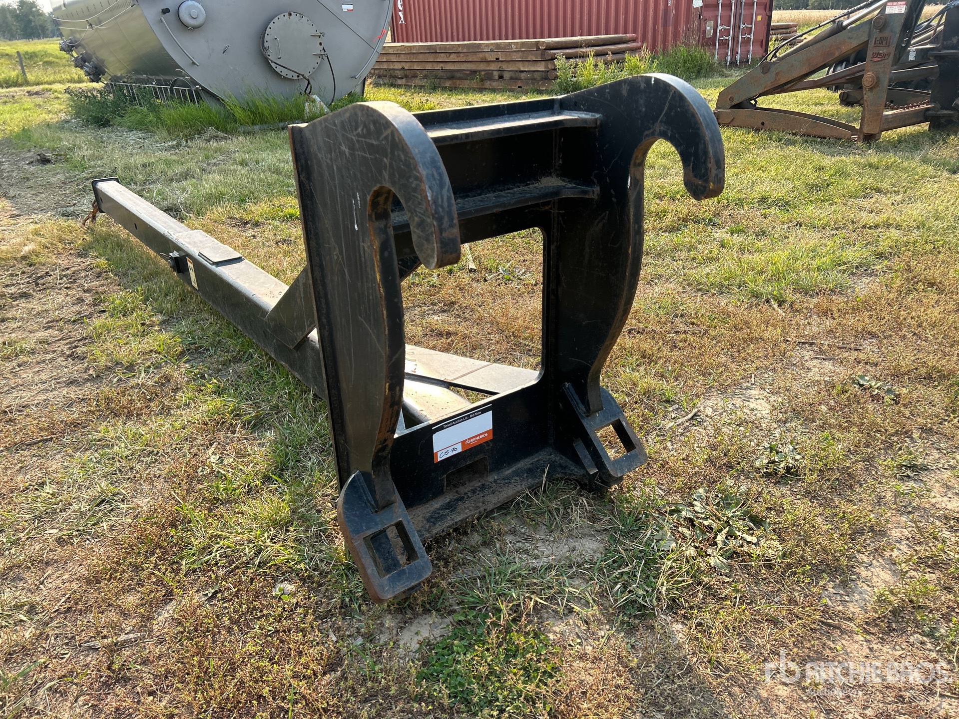 2013 Caterpillar 84 IN Q/C EXTENDABLE