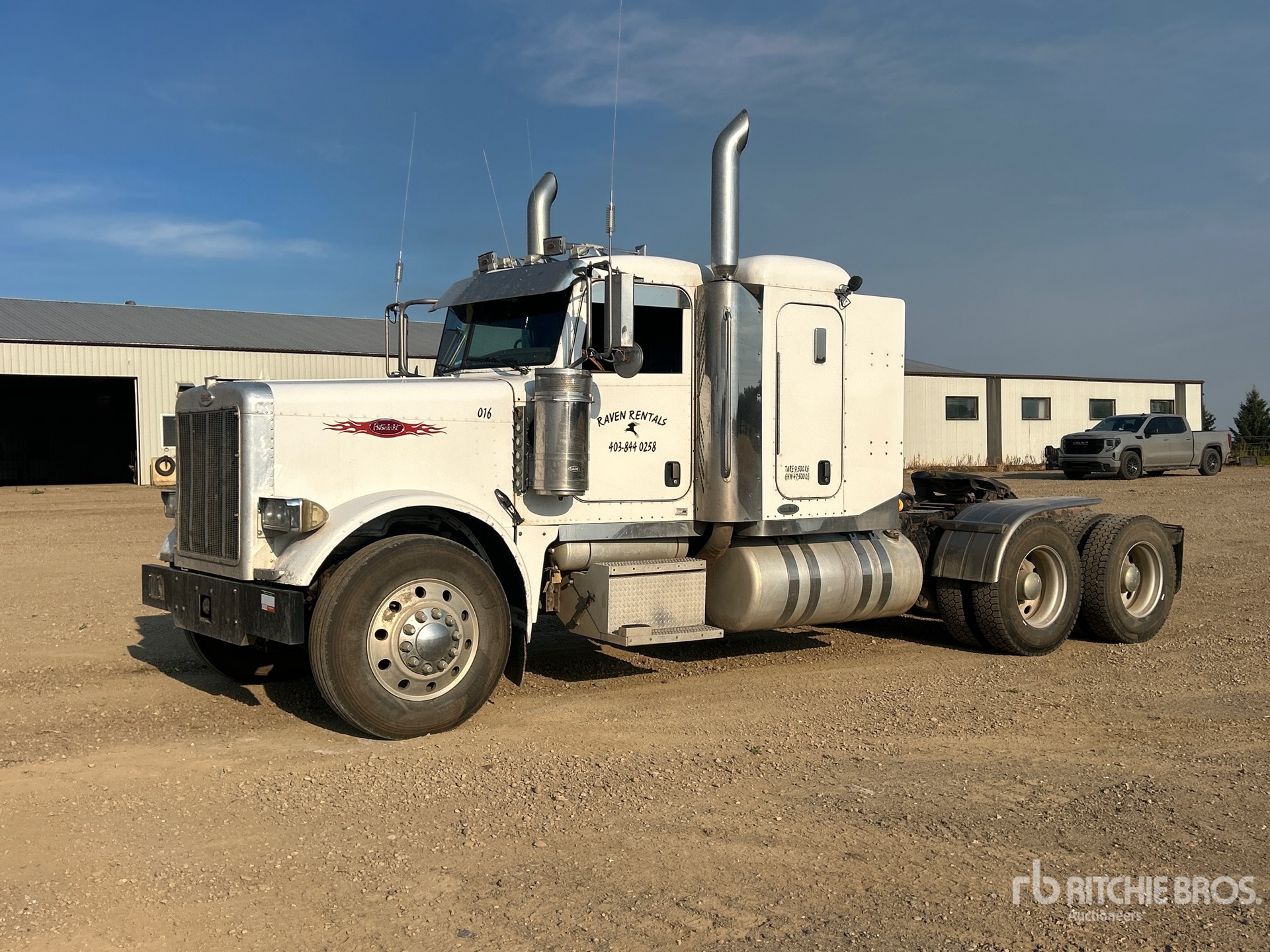 Photo of 2007 Peterbilt 379