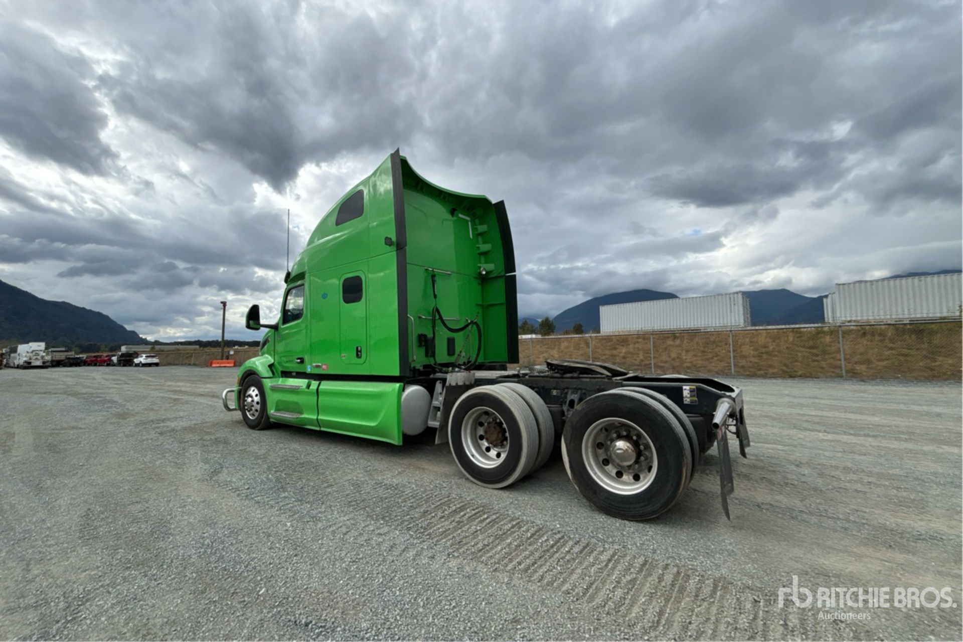 General Appearance with Picture, Left Rear Corner