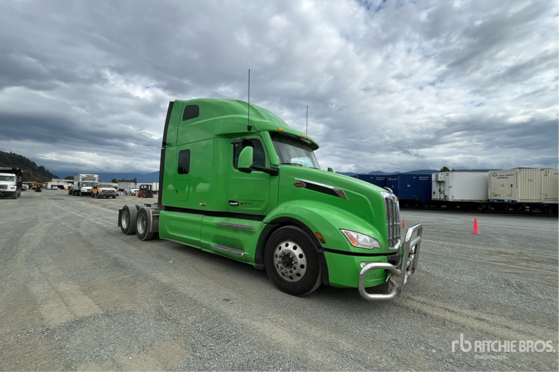 2024 Peterbilt 579
