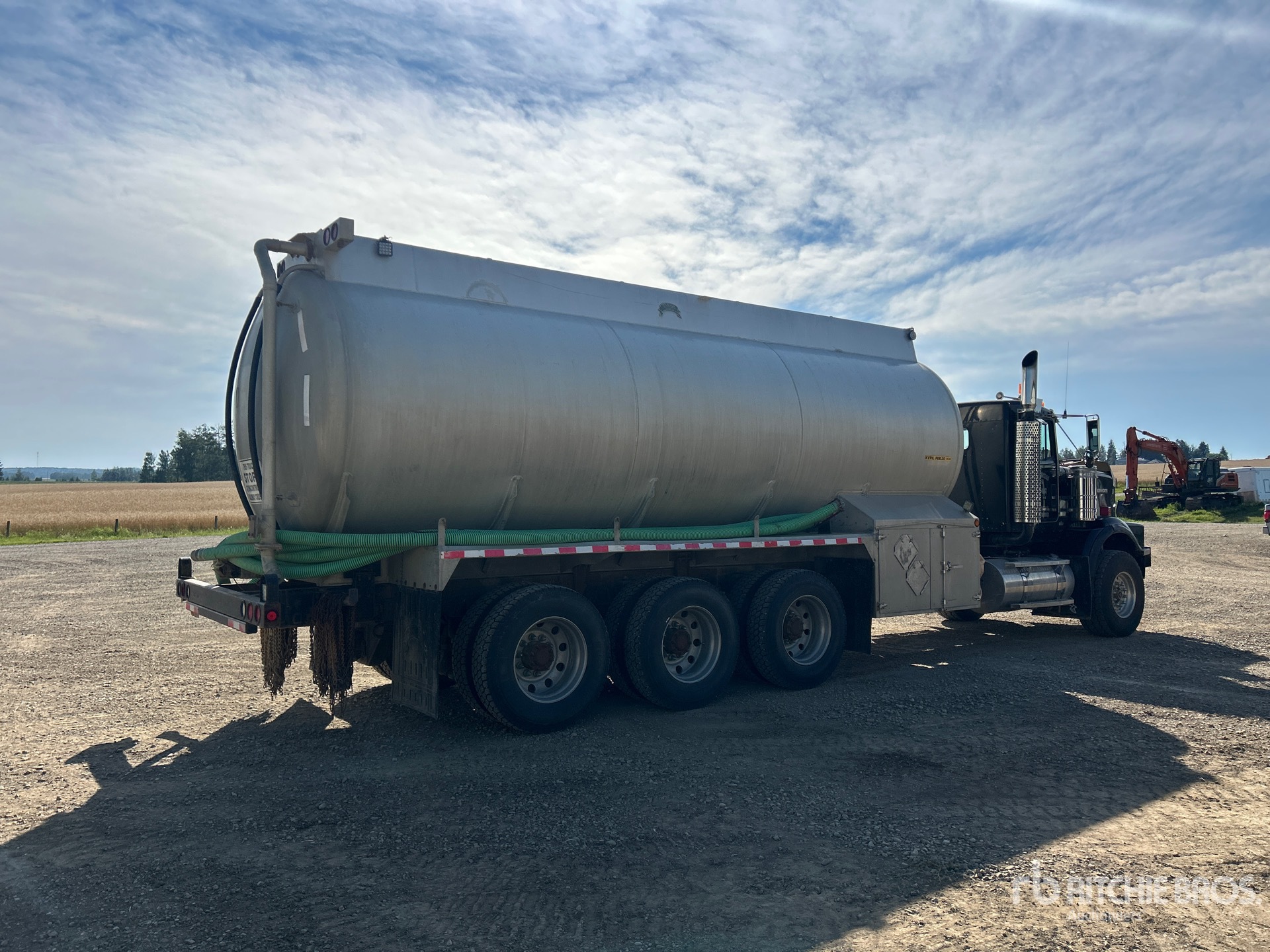 2005 Kenworth C500B