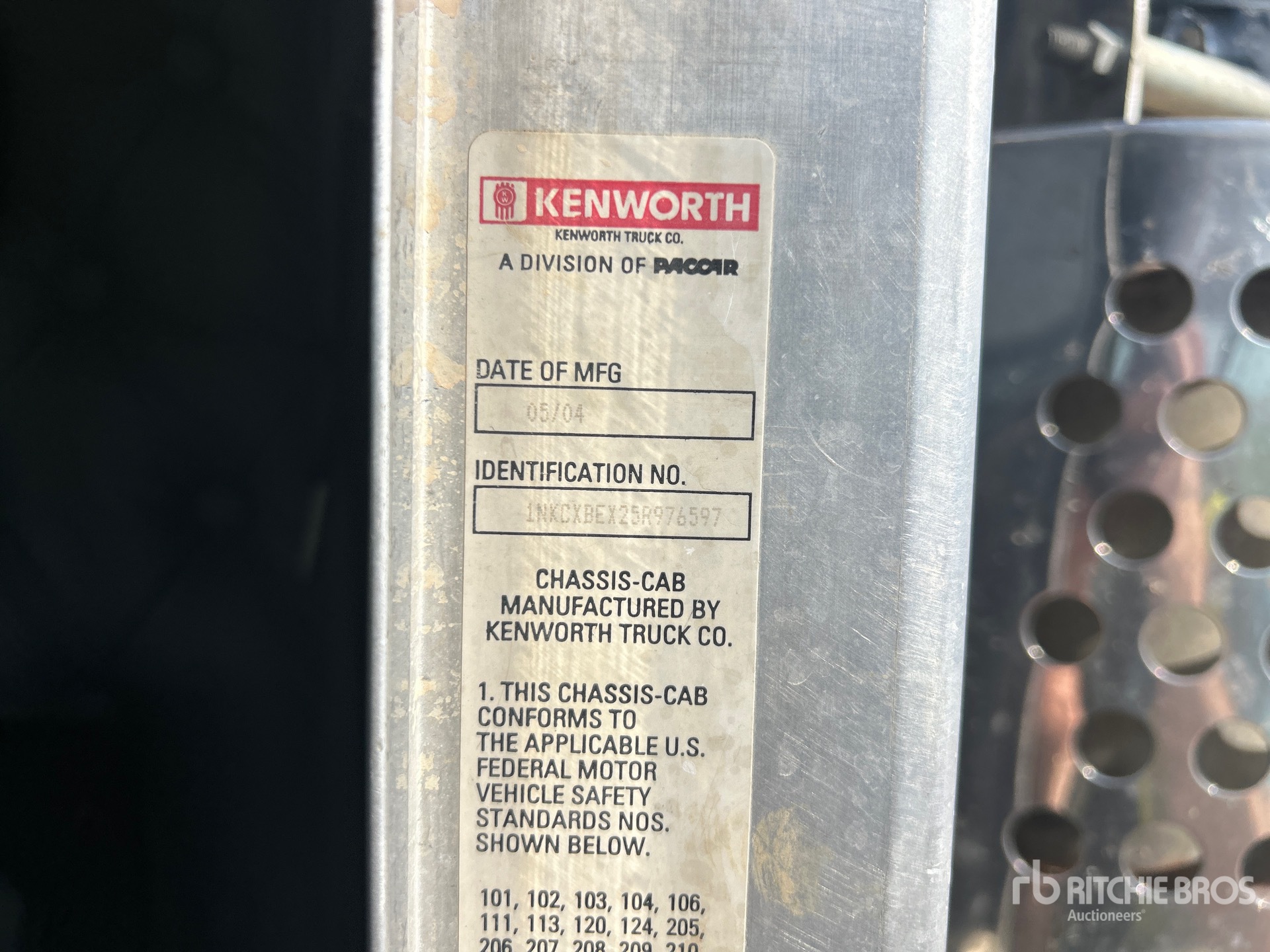 2005 Kenworth C500B