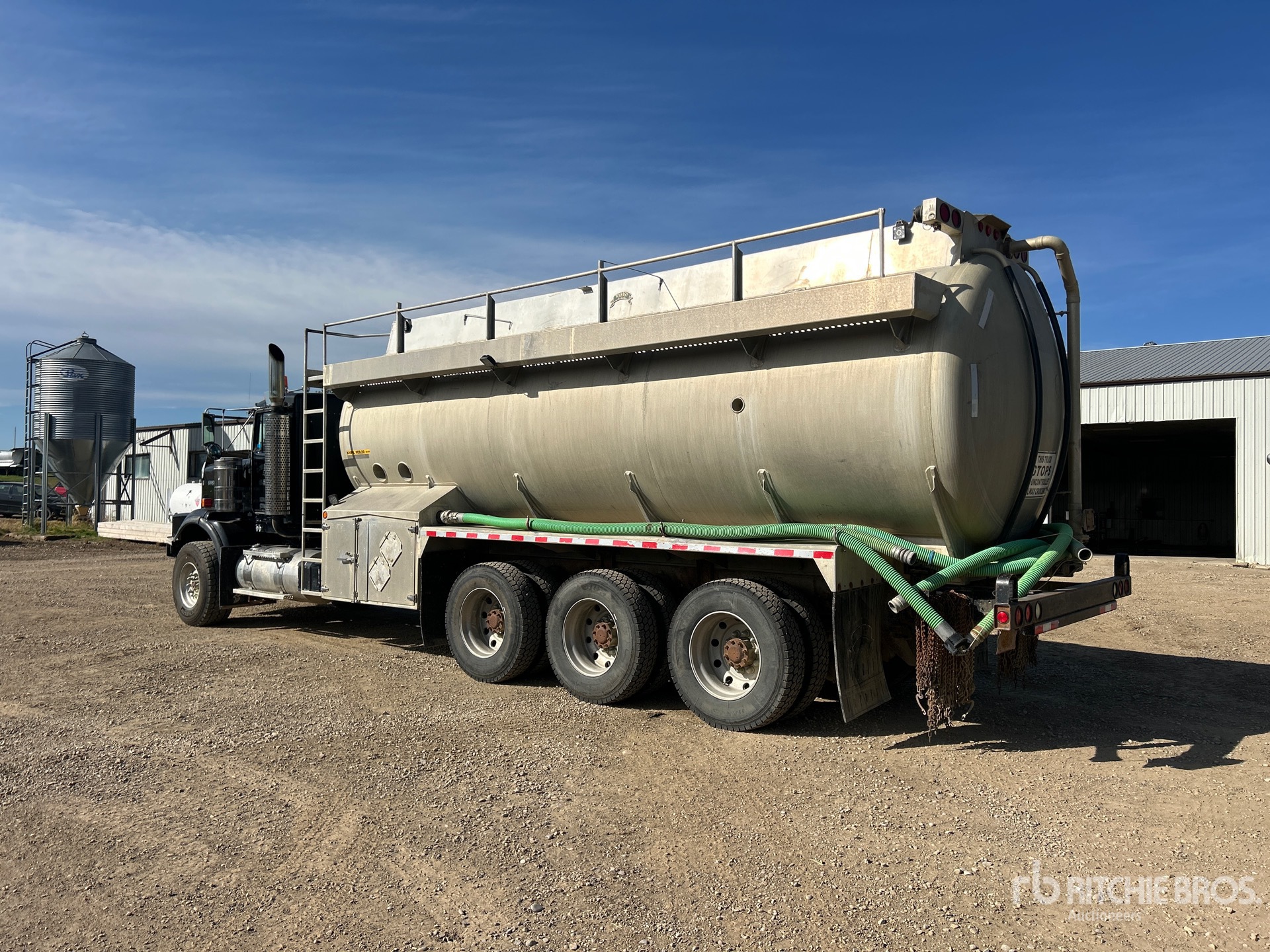 2005 Kenworth C500B
