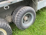 Chassis with Right Center Drive Tires