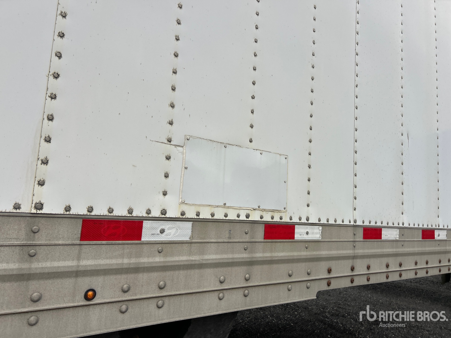 2015 Hyundai 53 ft T/A