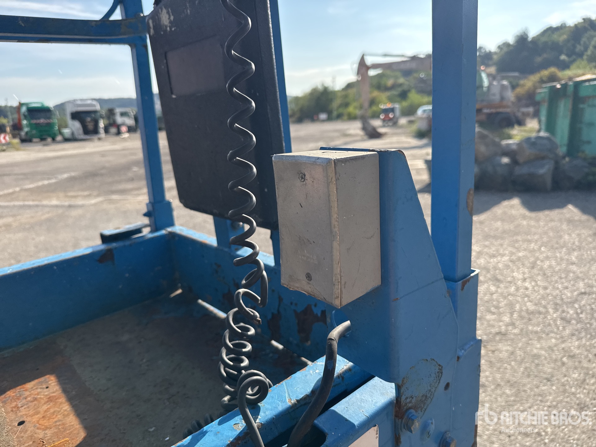 2013 Genie GS-2032