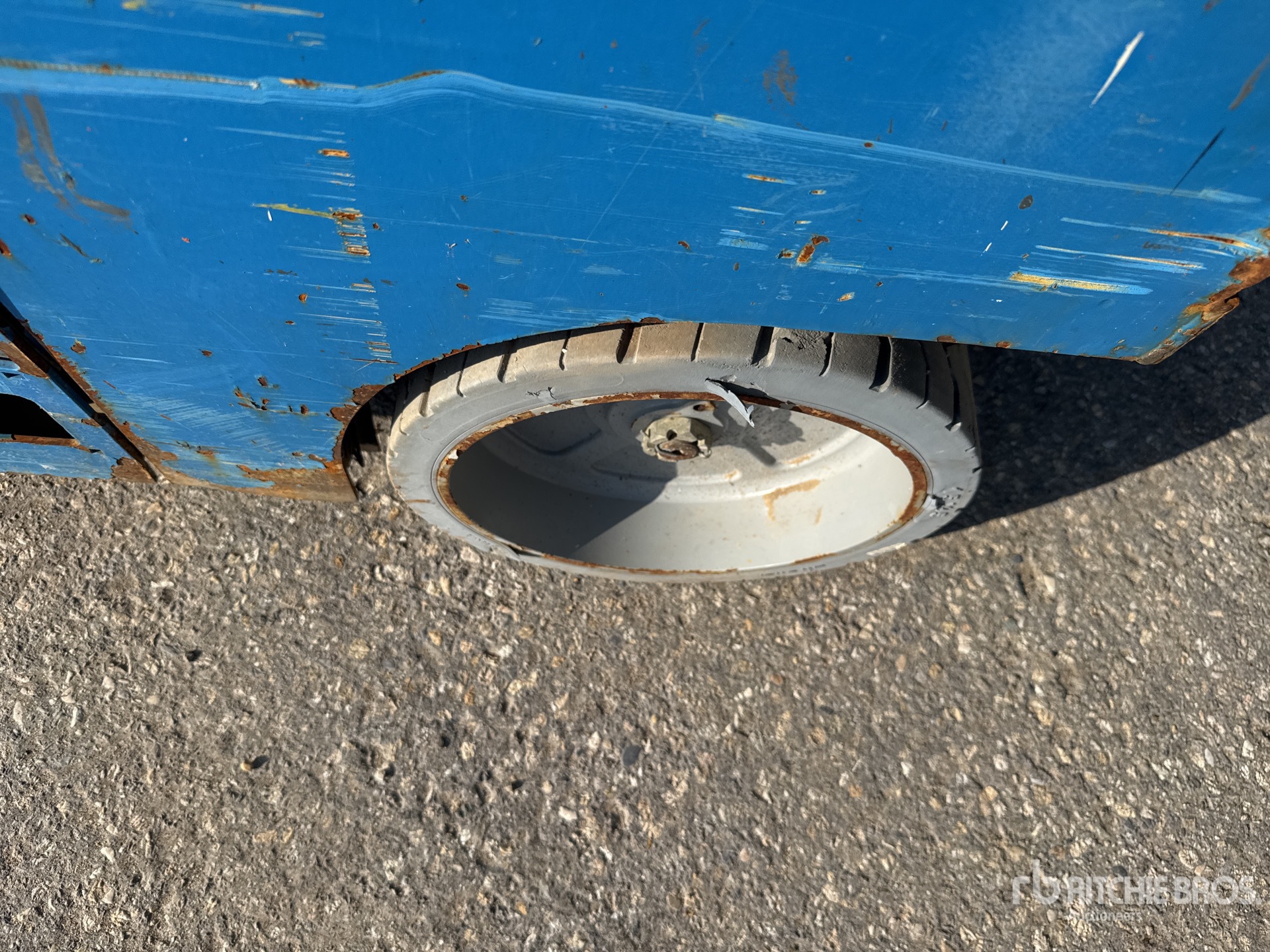2013 Genie GS-2032