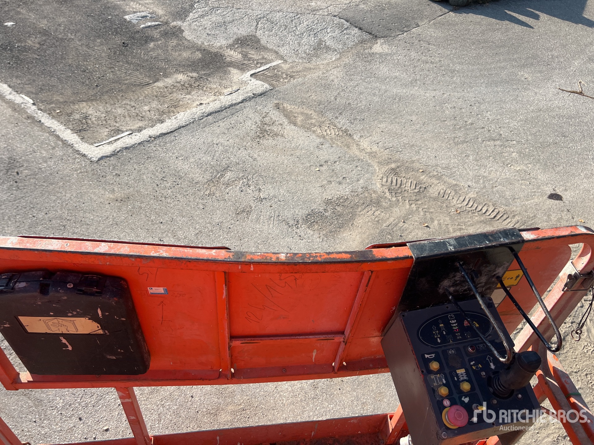 2012 JLG 4069LE
