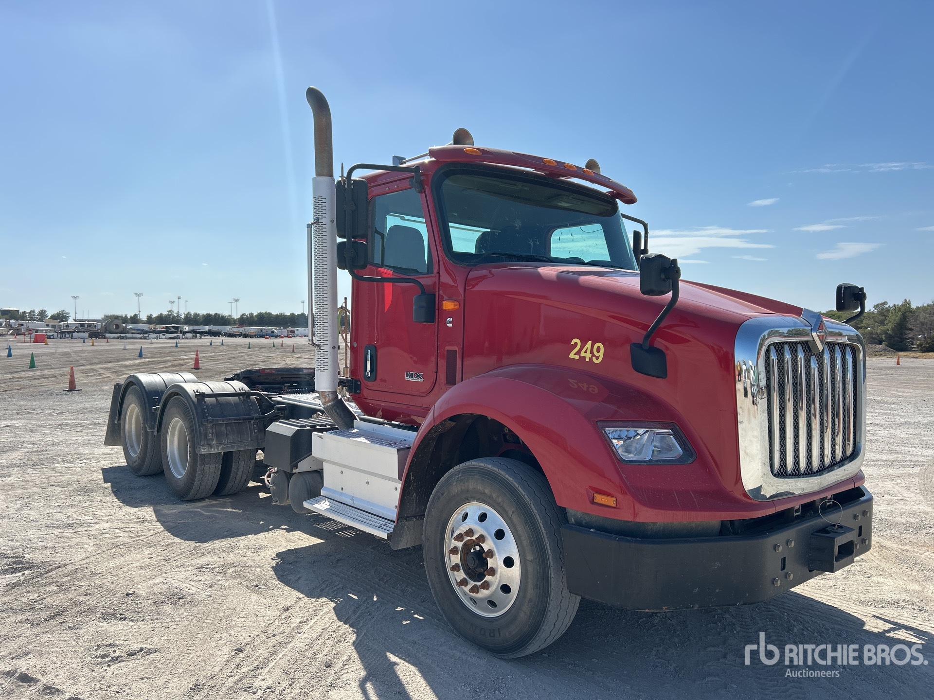 2021 International HX620