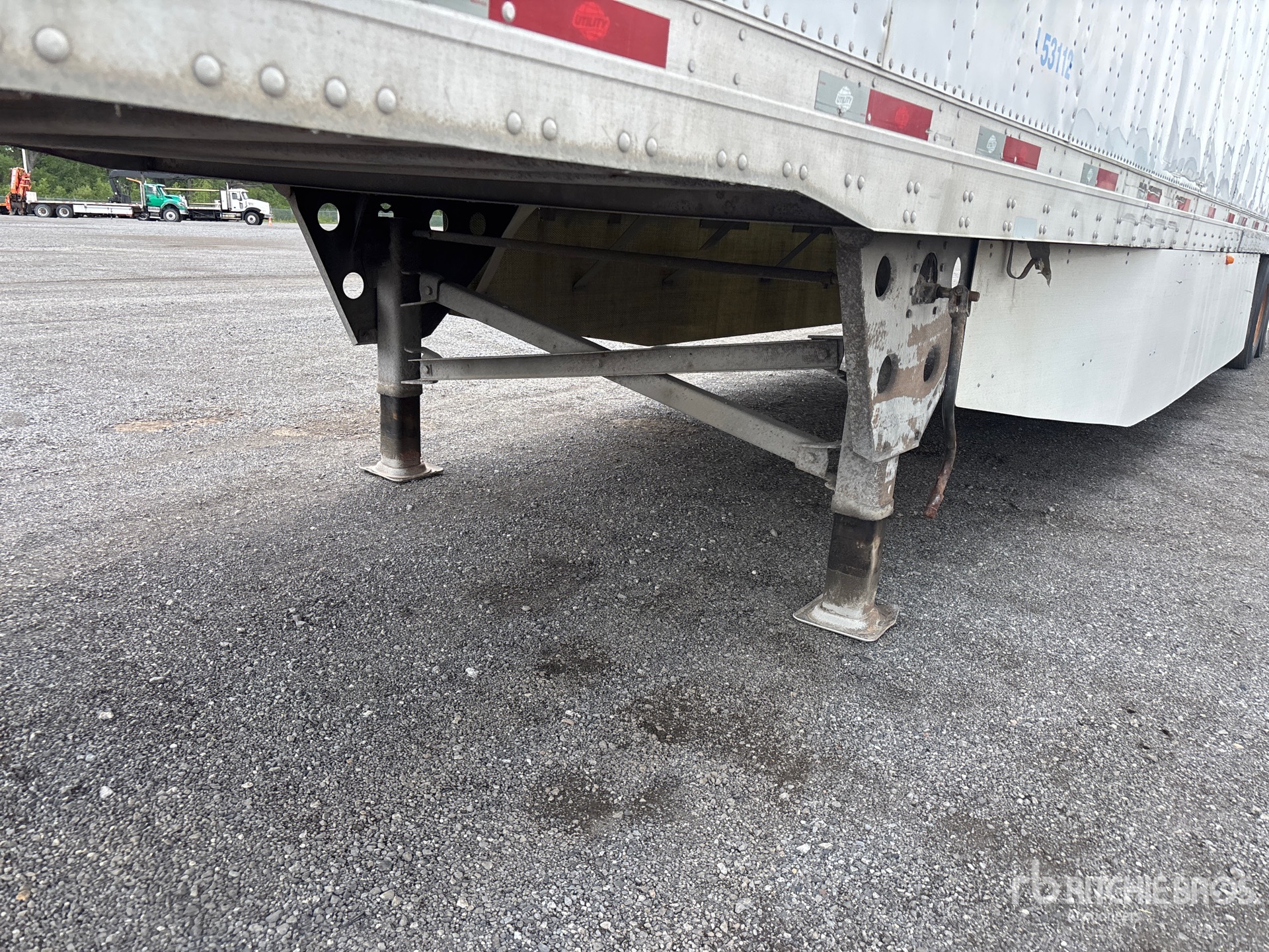2013 Utility 53 ft x 102 in T/A