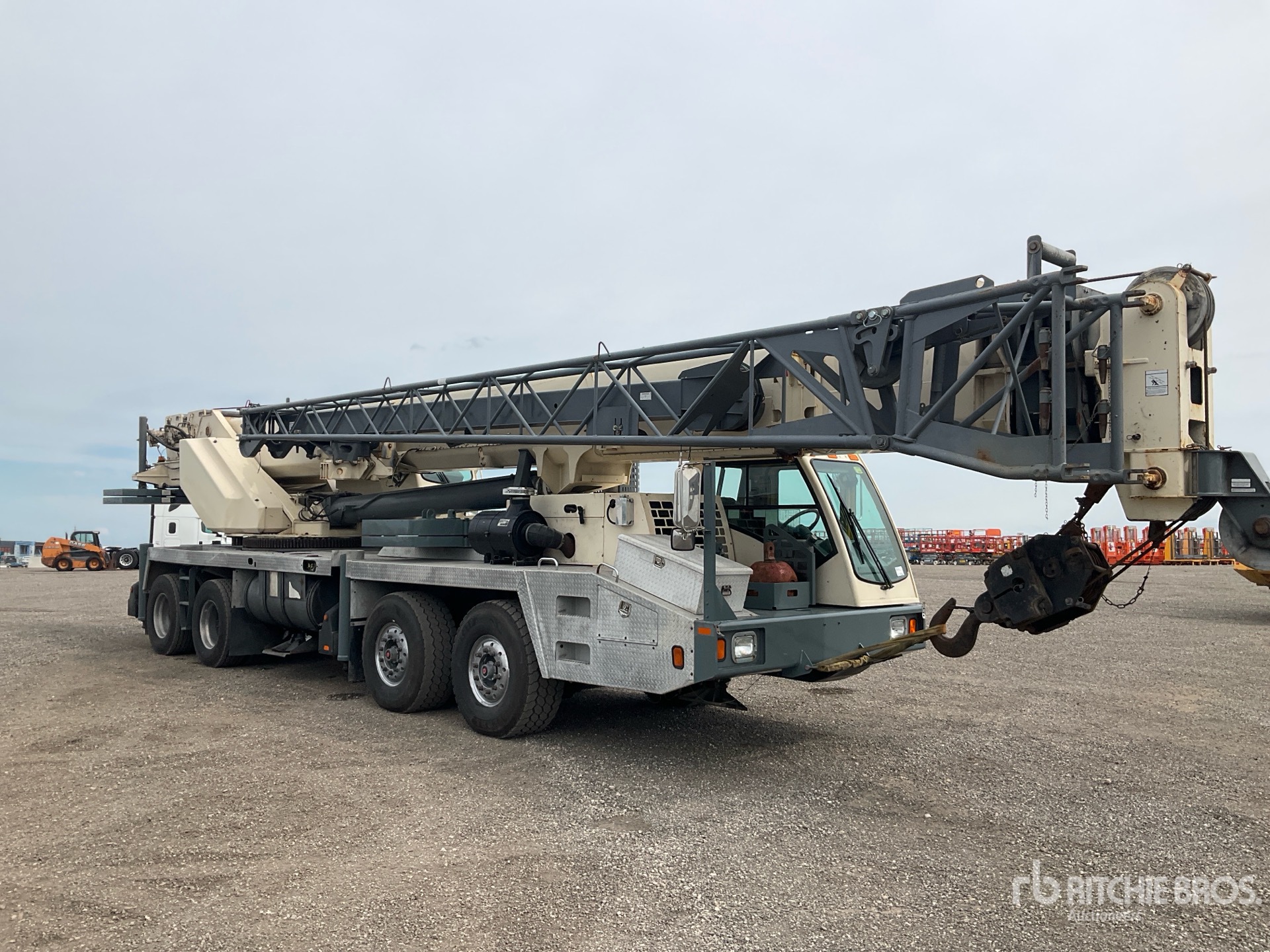 2007 Grove TMS800E