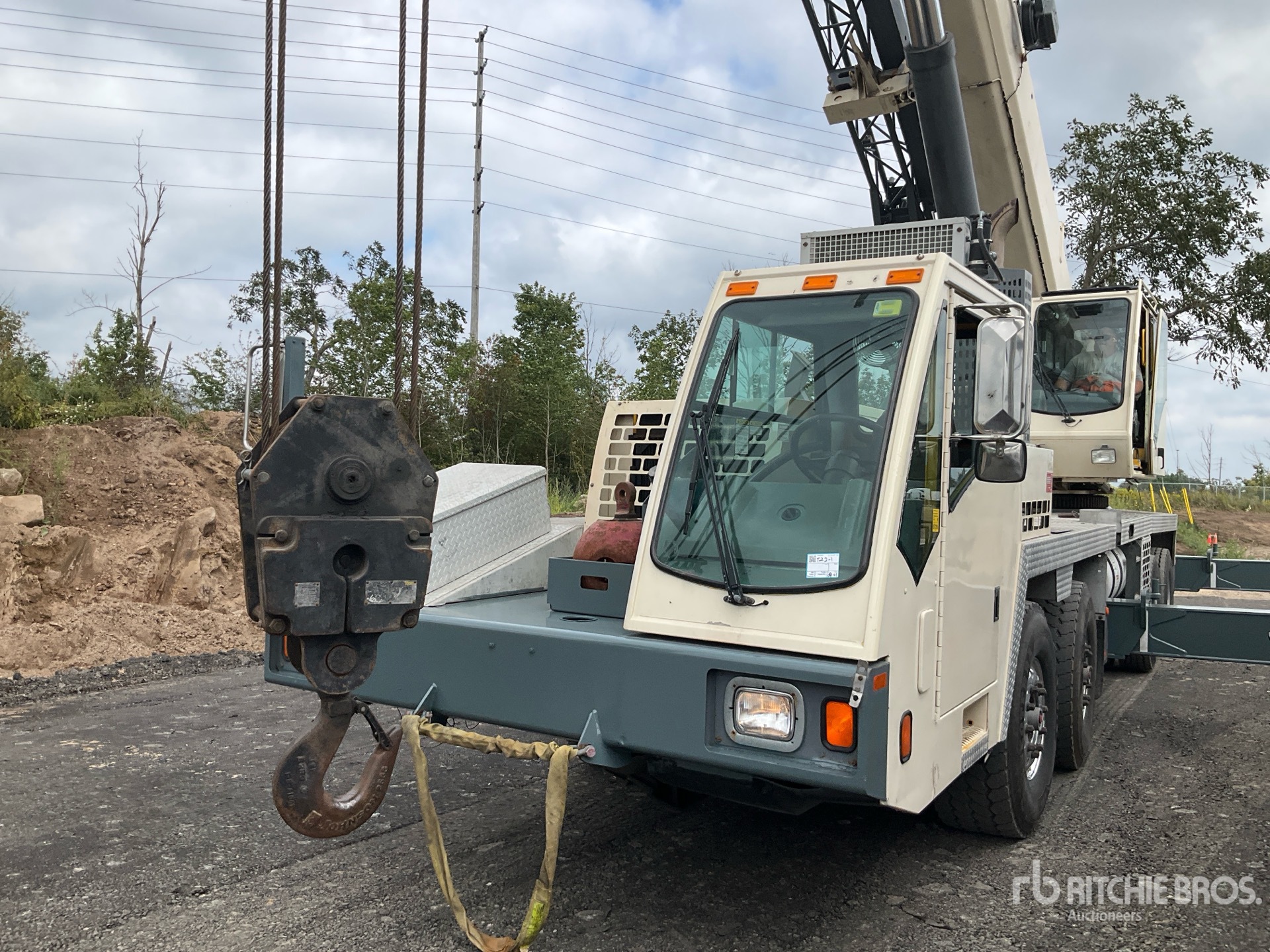 2007 Grove TMS800E