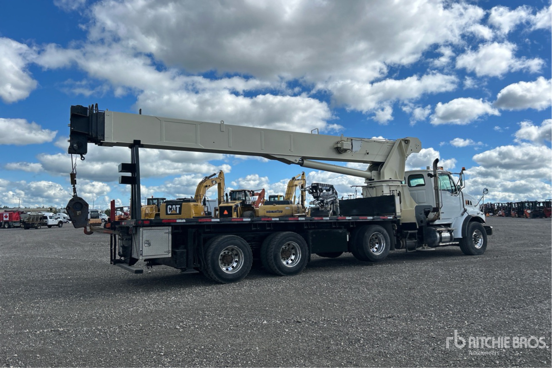 2007 Sterling L9500