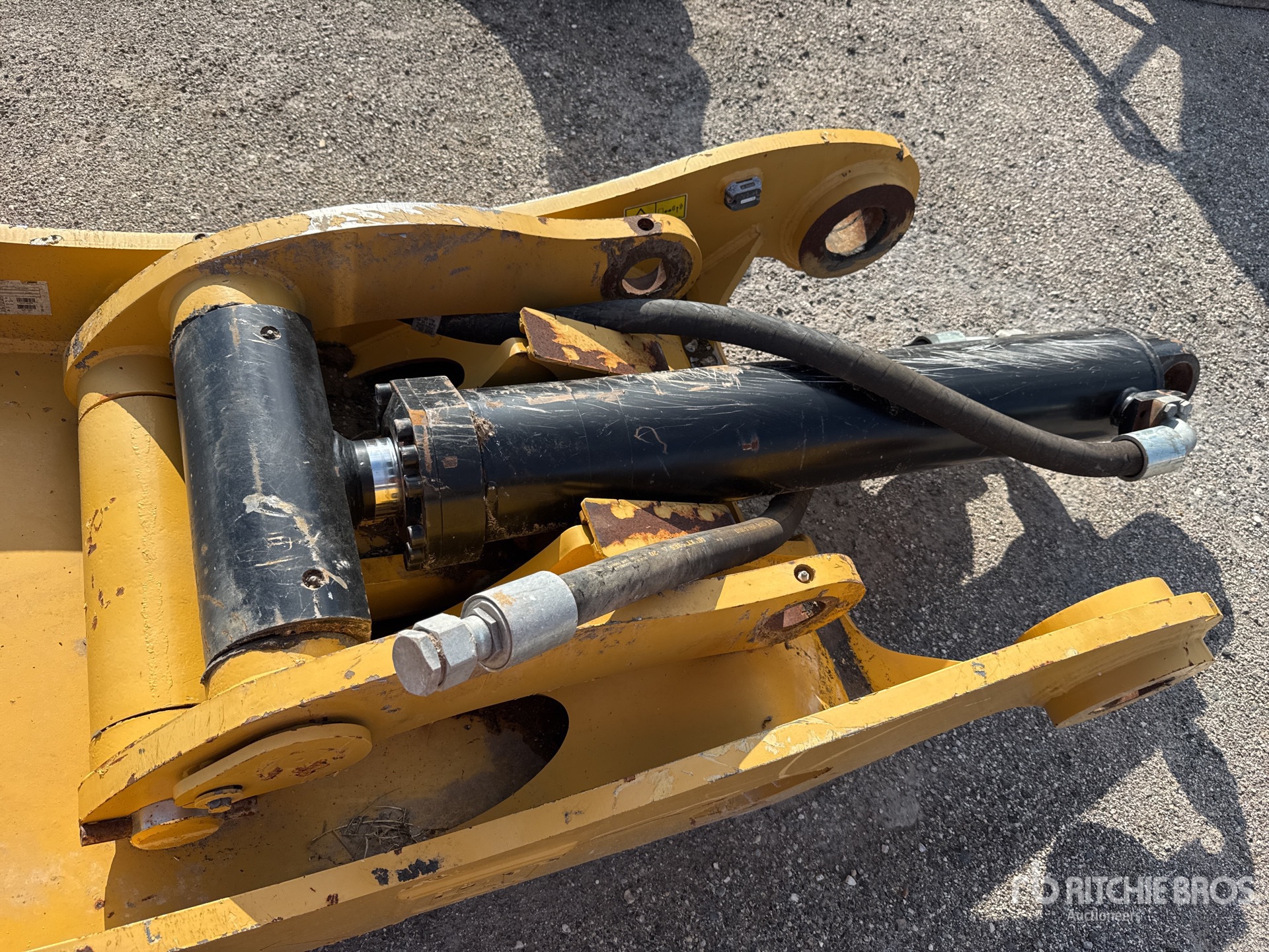 Caterpillar 45 IN - FITS CAT 33SF