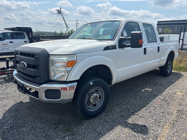 2012 Ford F-250 XL 4x4 Crew Cab Pickup 2012 Ford F-250 XL 4x4 Crew Cab Pickup