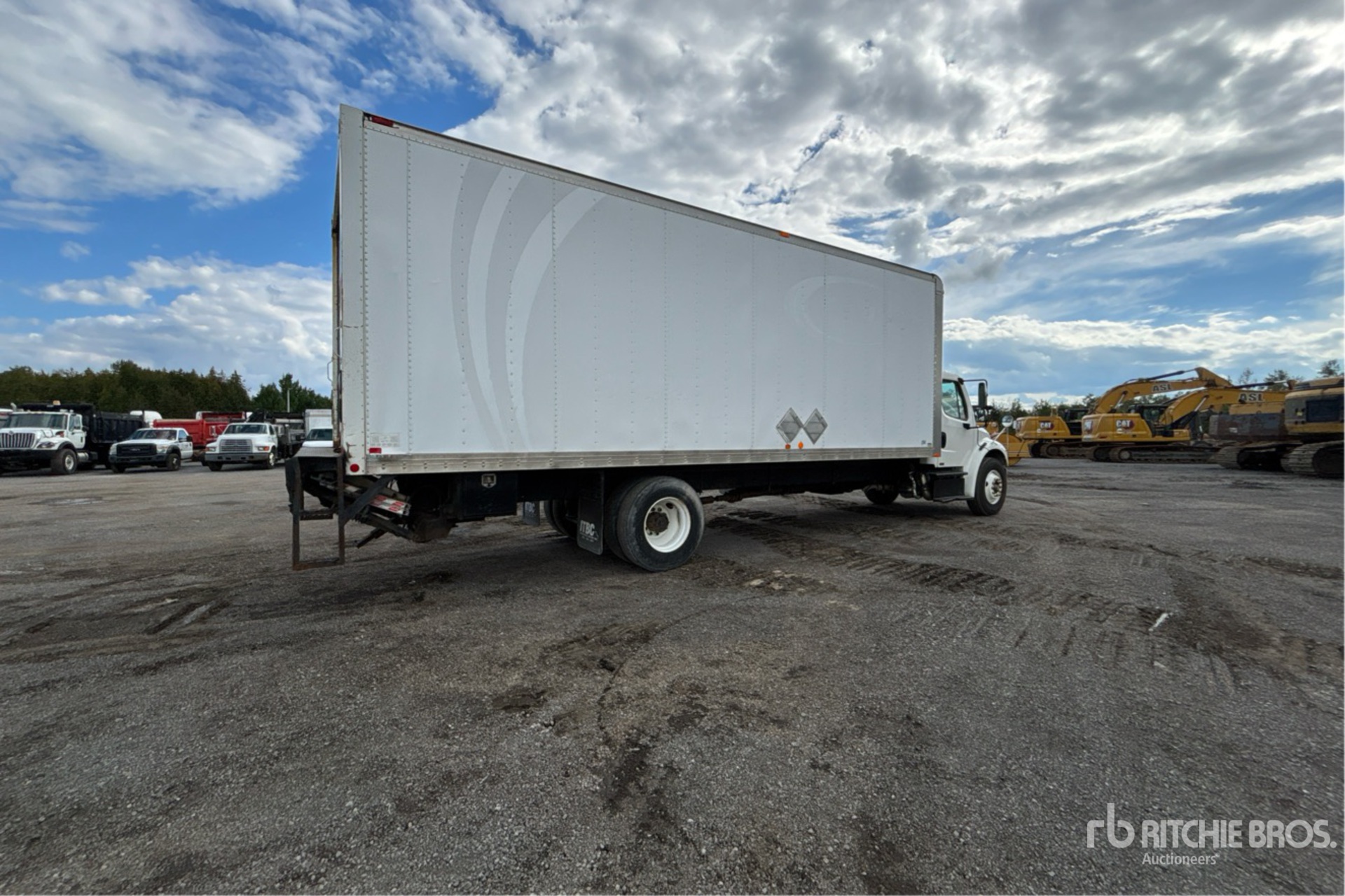 2017 Freightliner M2 106
