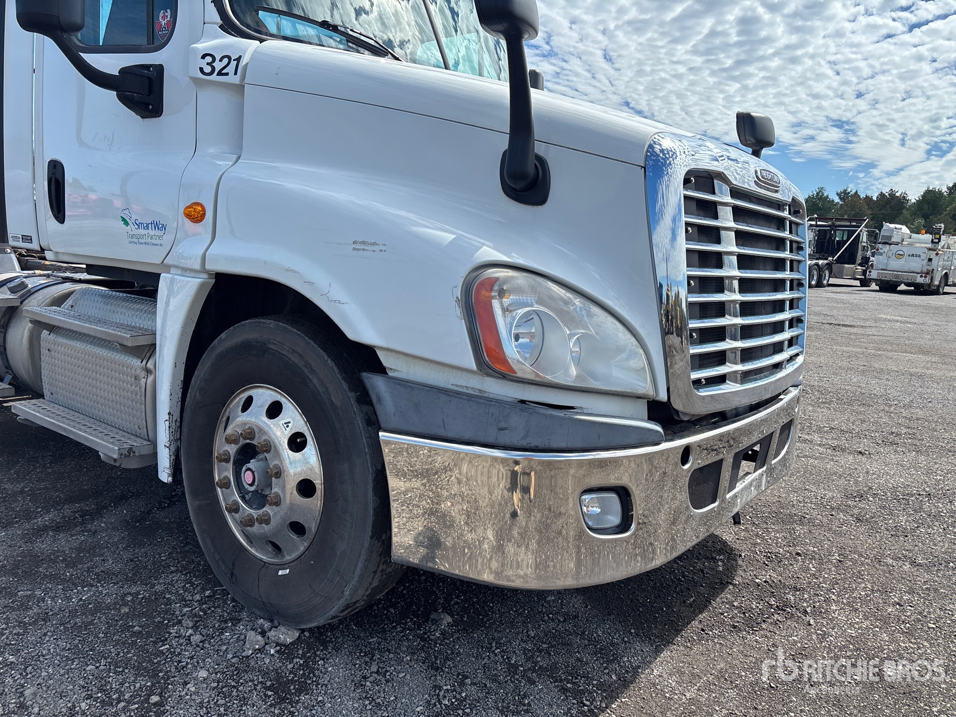 2014 Freightliner CASCADIA 125
