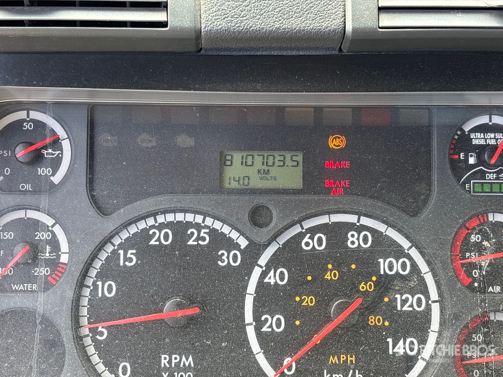 General Appearance with Hour Meter / Odometer