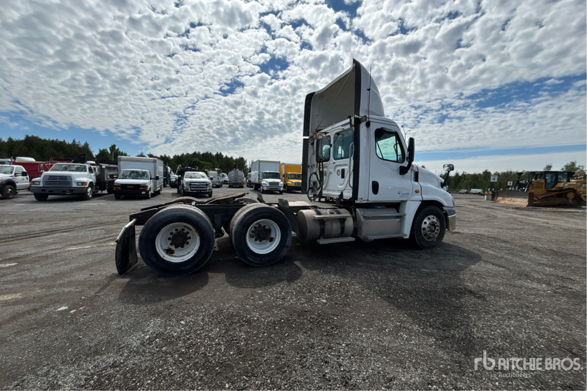 2014 Freightliner CASCADIA 125