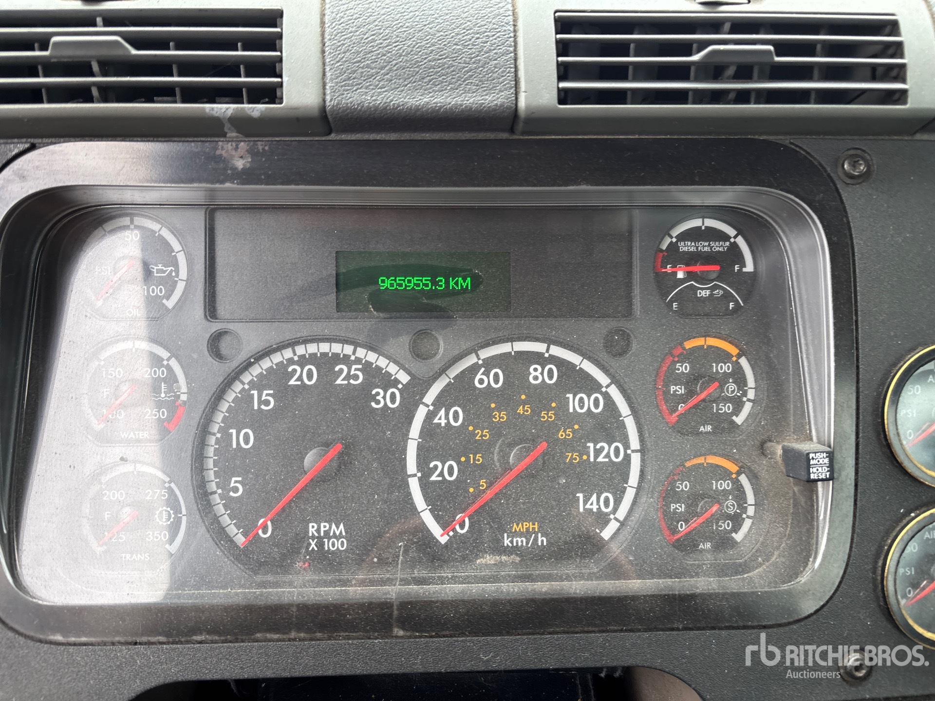 2016 Freightliner CASCADIA 125