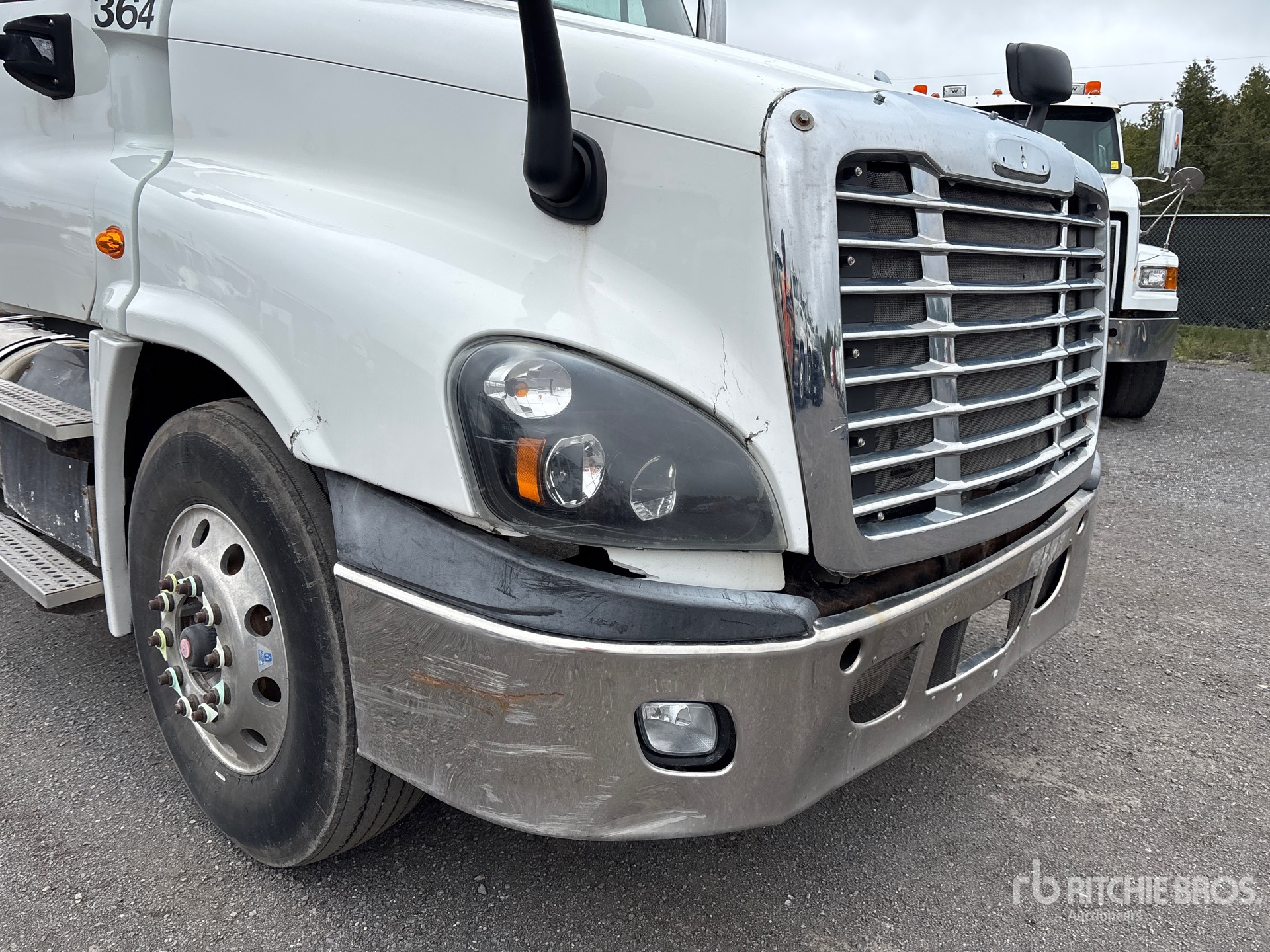 2016 Freightliner CASCADIA 125