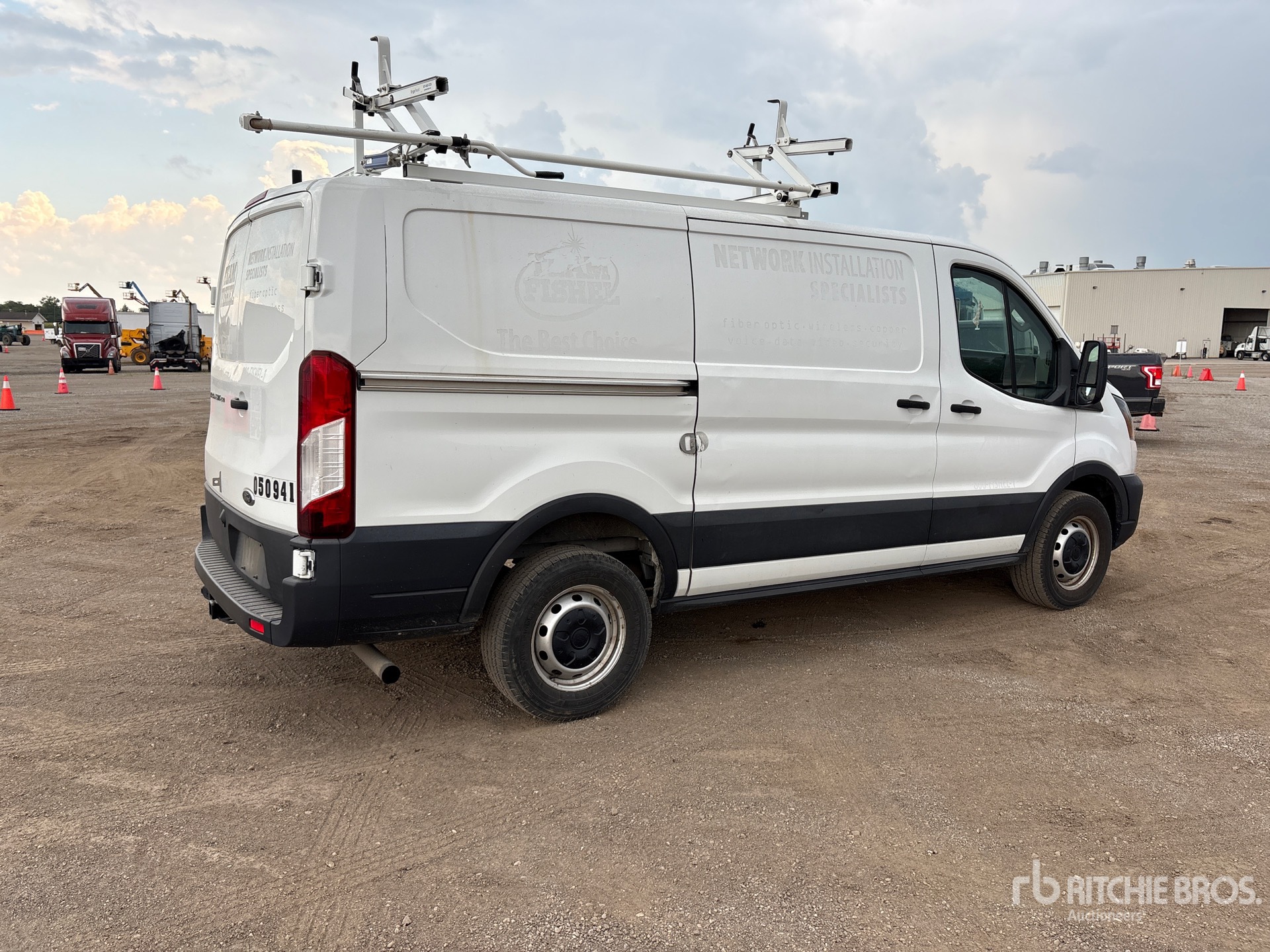 2020 Ford TRANSIT 250