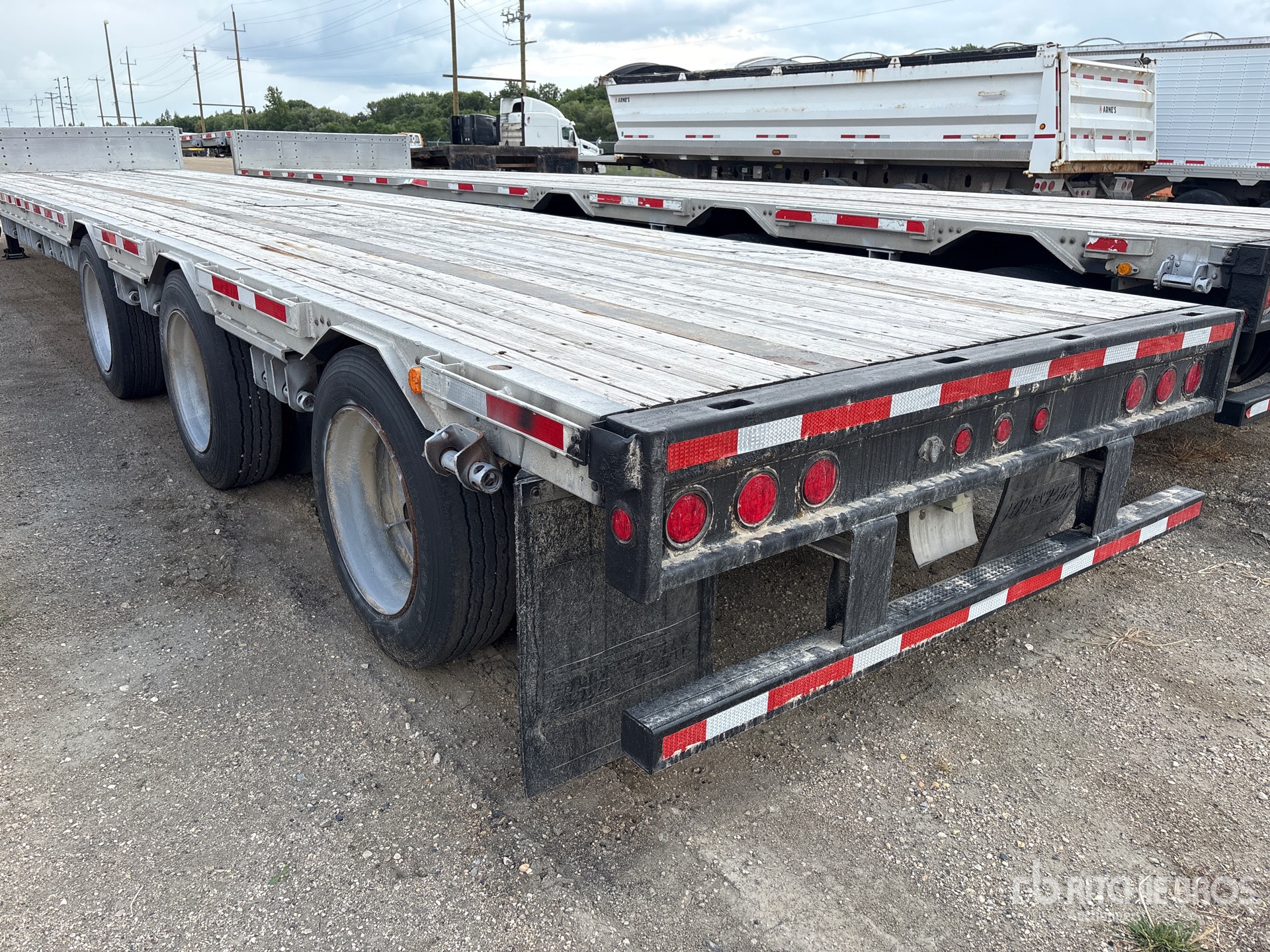 2002 Load King  53 FT TRI/A