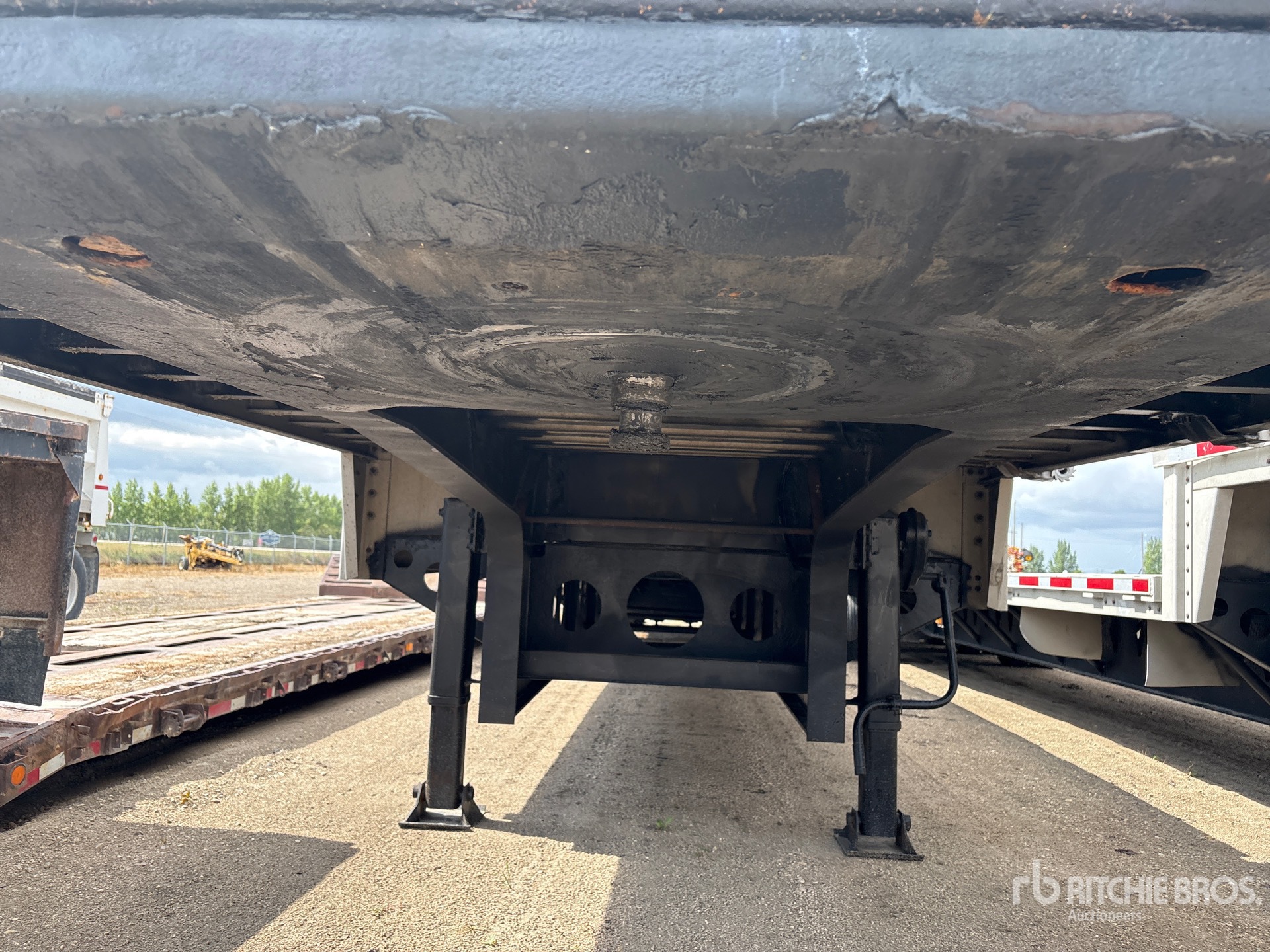 2009 Load King  53 FT TRI/A
