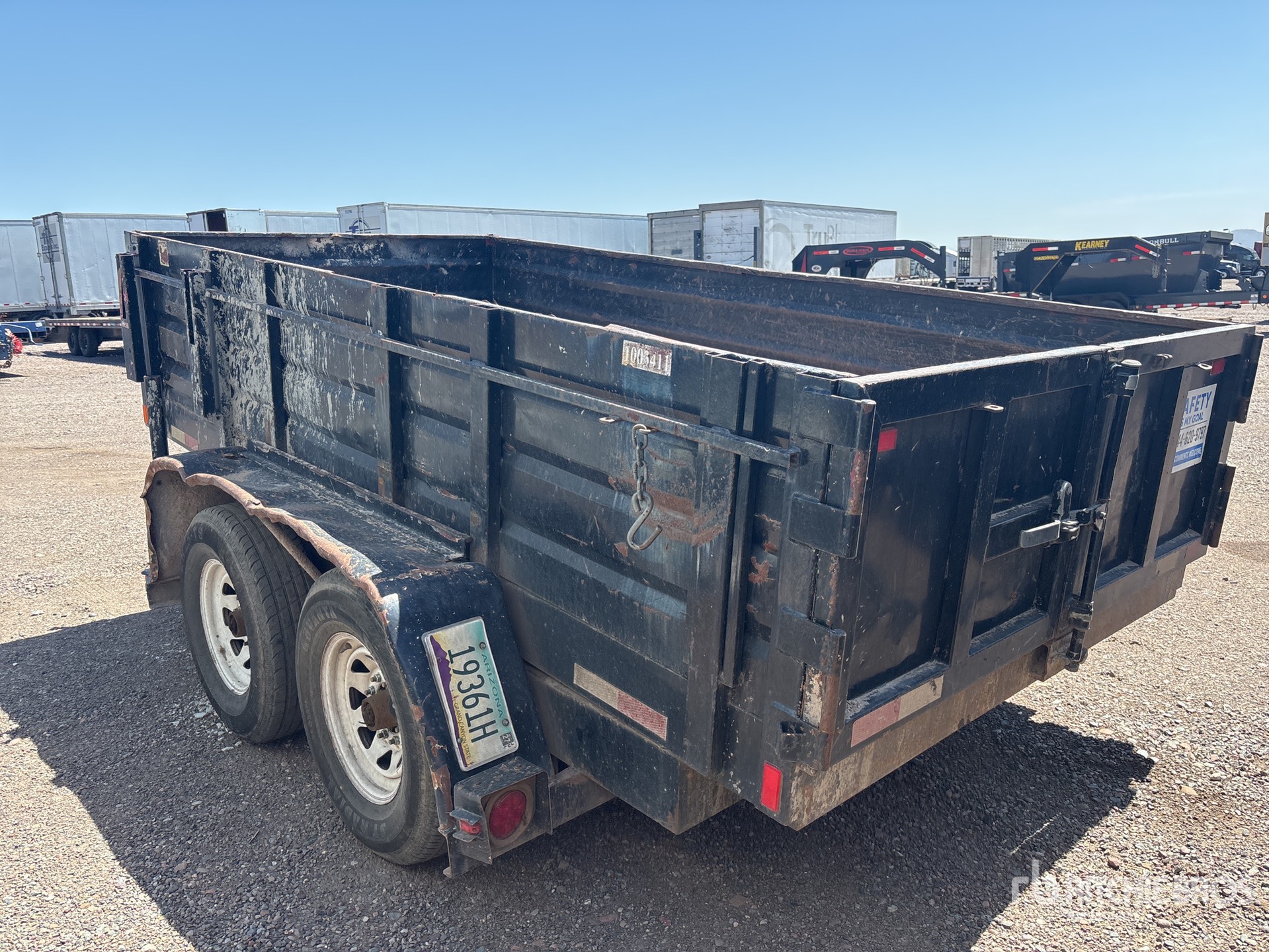 General Appearance with Picture, Left Rear Corner